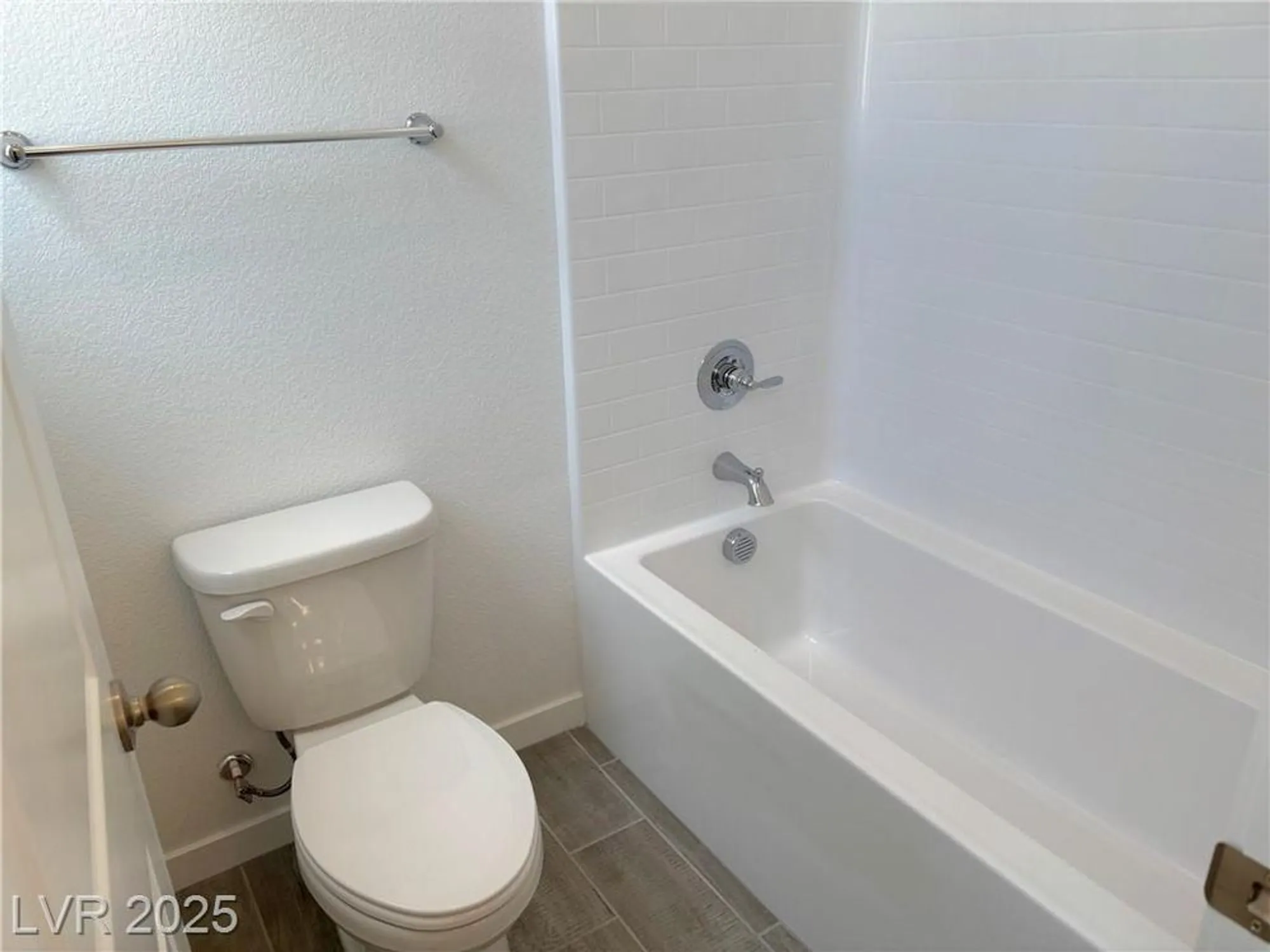 Property Slideshow image 6 of 28 | 5707 victoria falls dr, Pahrump, NV, 89061