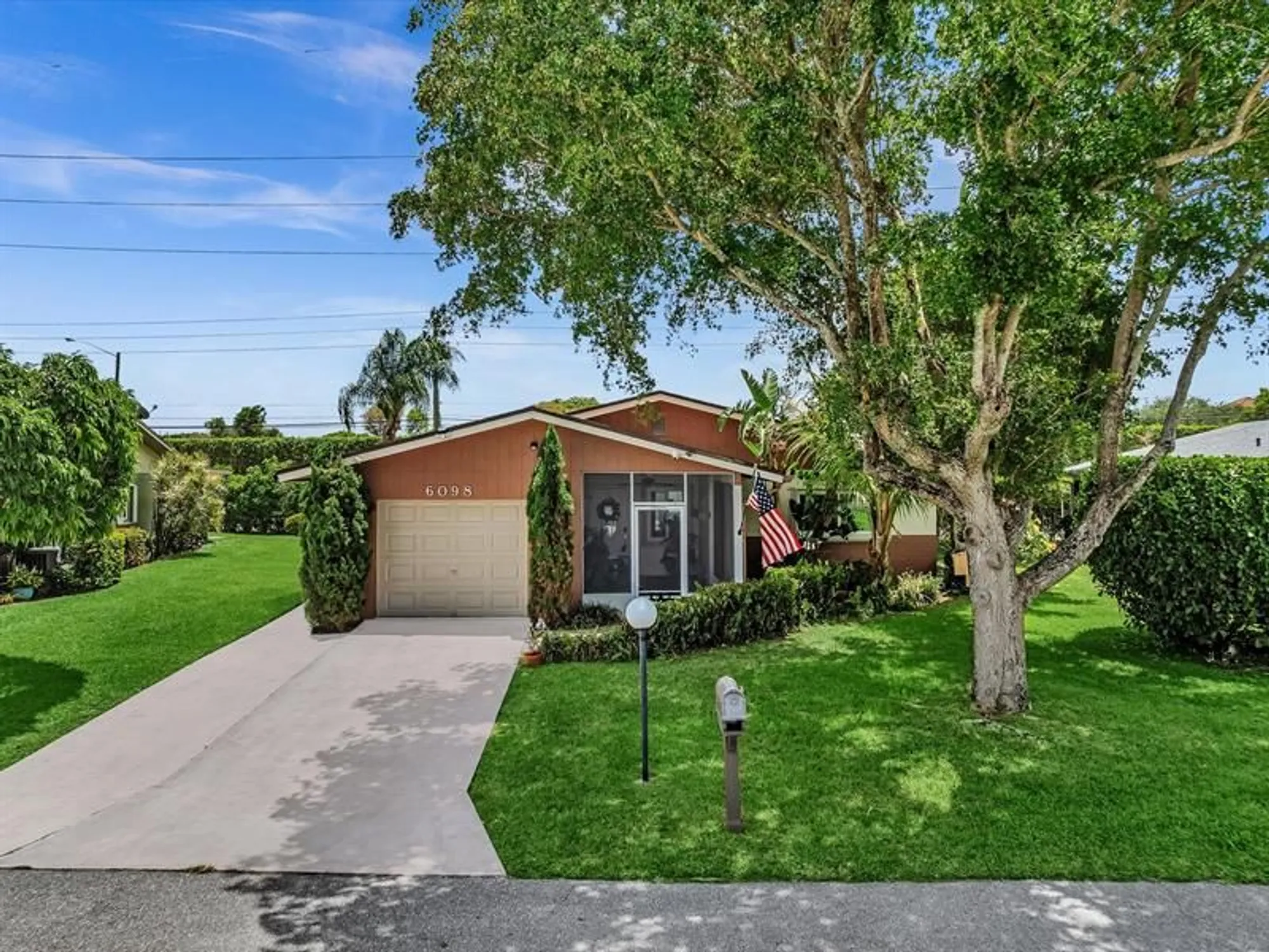 Property Slideshow image 76 of 77 | 6098 stanley ln, Delray Beach, FL, 33484