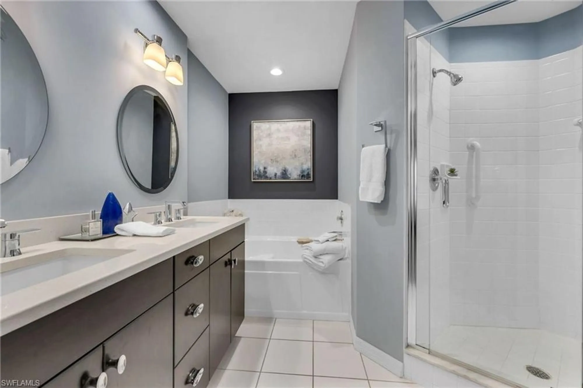 Property Slideshow image 11 of 18 | 25061 cypress hollow ct 101, Bonita Springs, FL, 34134