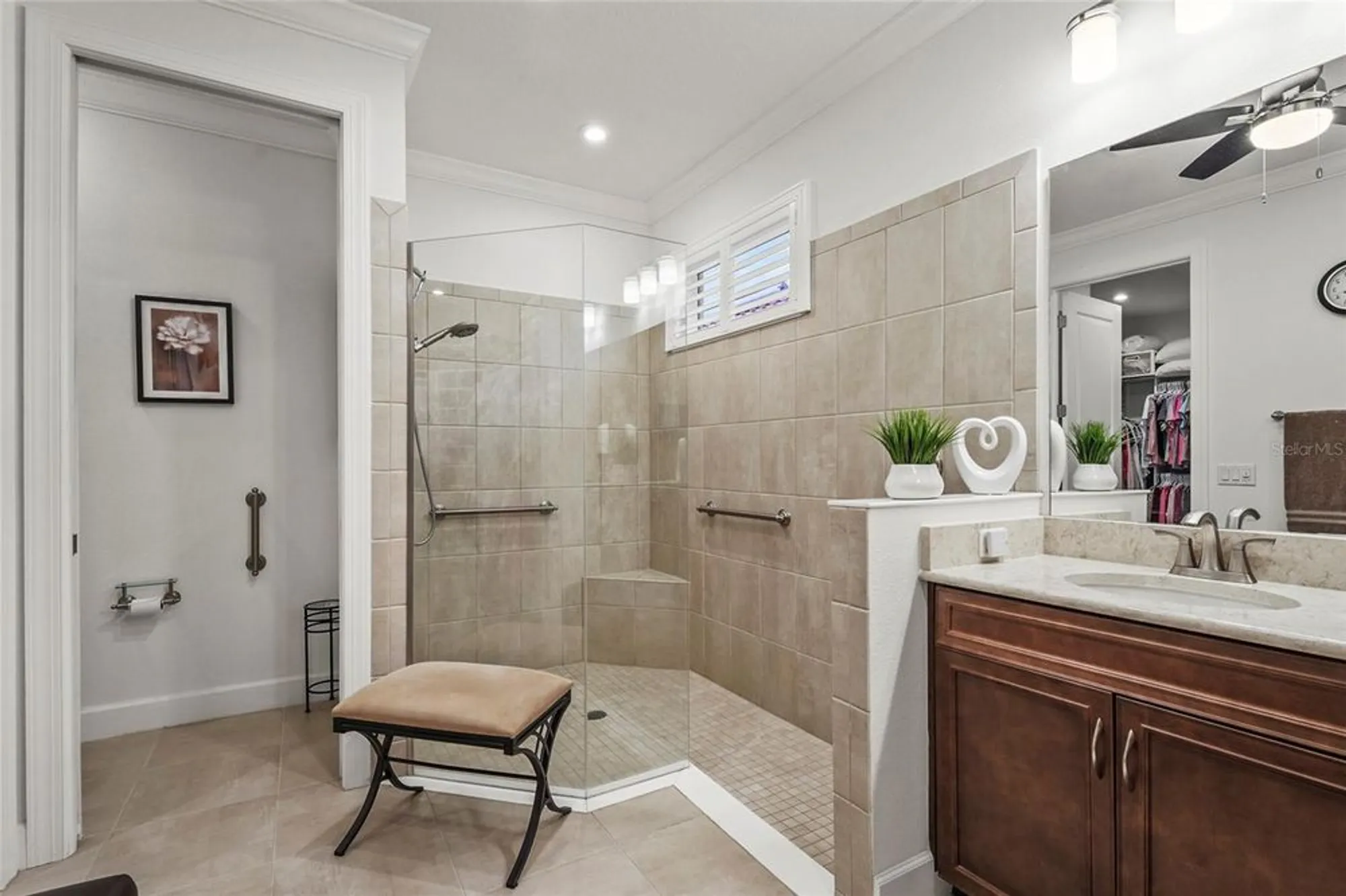 Property Slideshow image 28 of 84 | 6253 mesa gln, Bradenton, FL, 34203