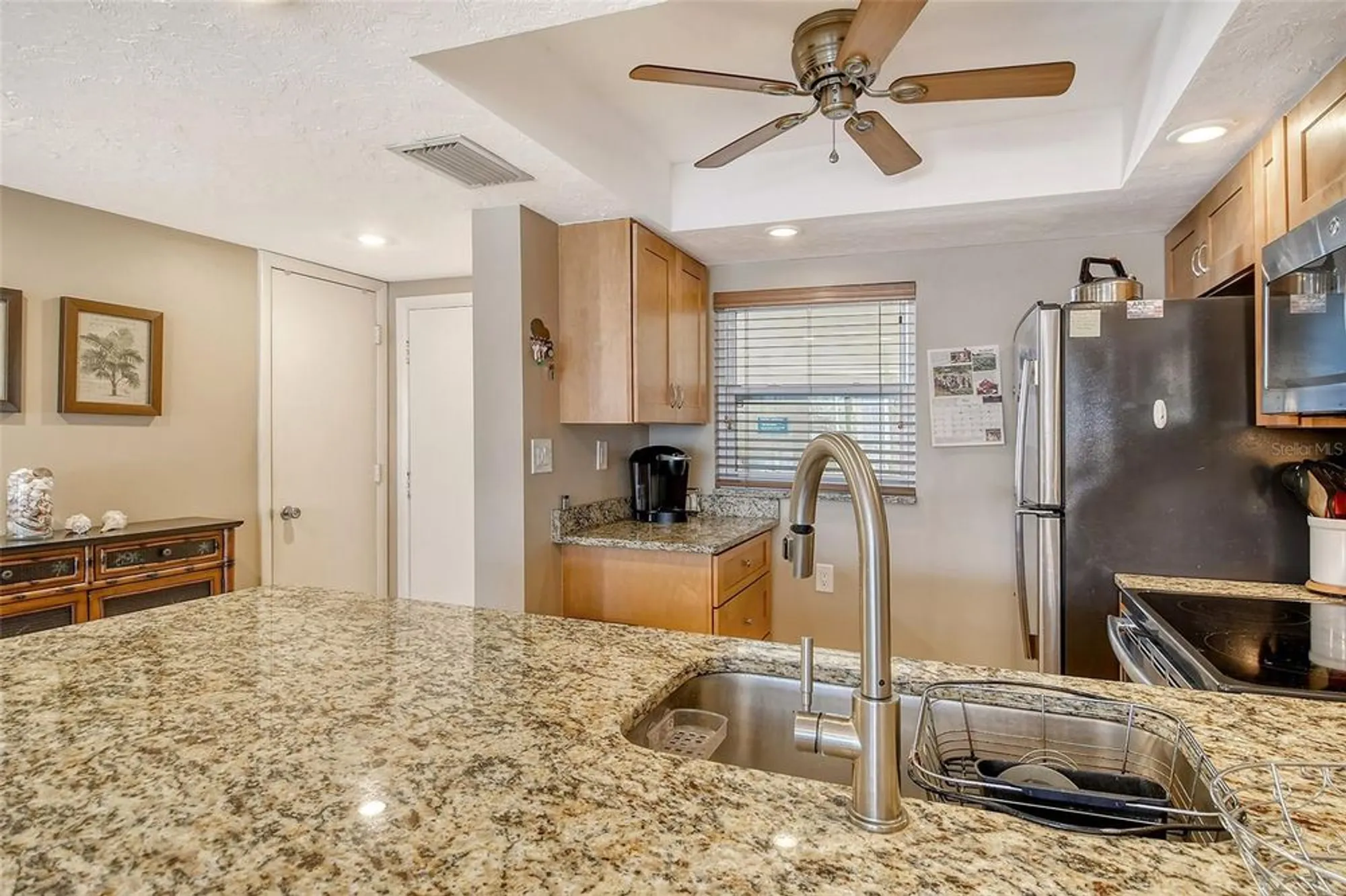 Property Slideshow image 3 of 90 | 1300 n portofino dr apt 305, Sarasota, FL, 34242