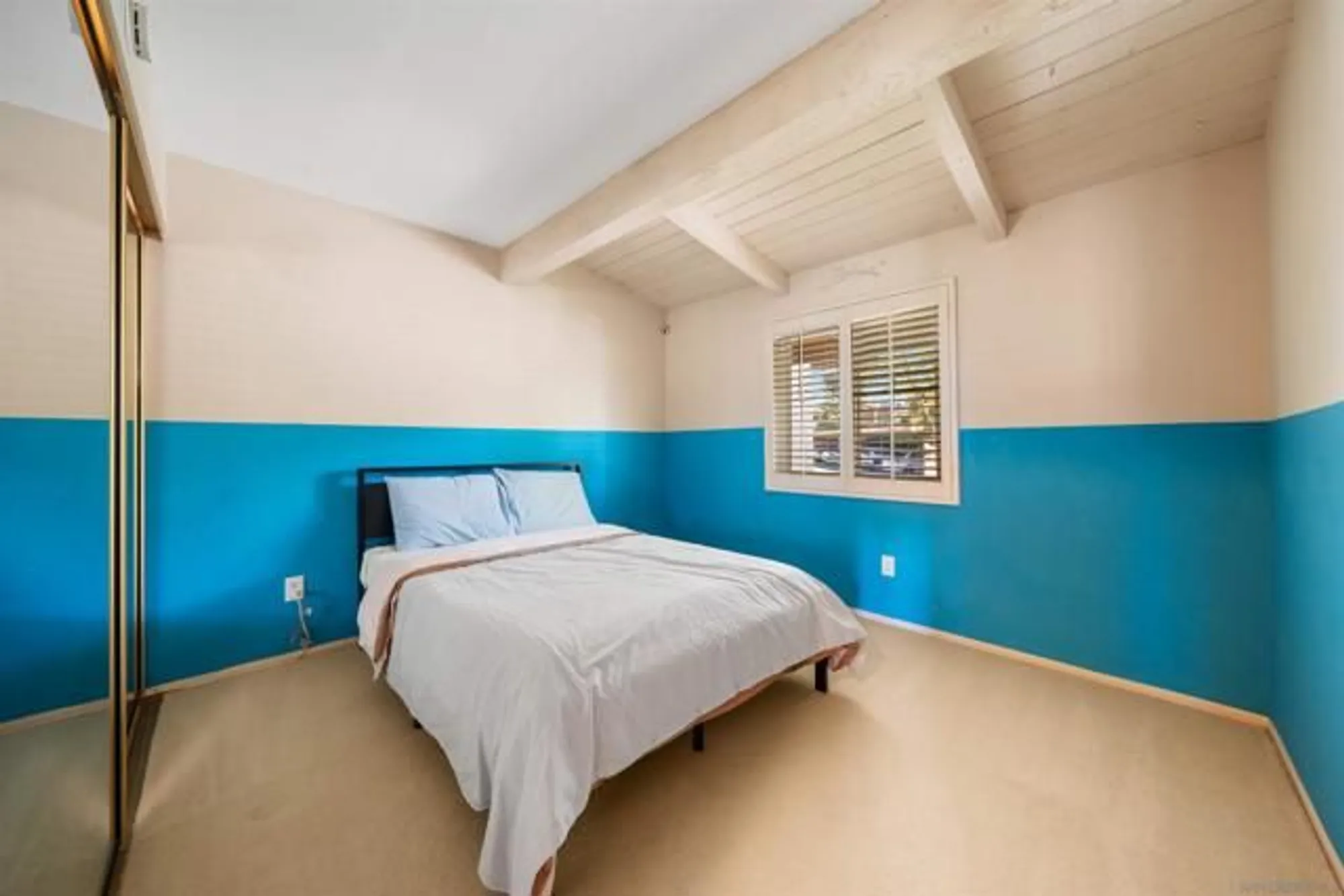 Property Slideshow image 22 of 50 | 1940 fairway circle dr, San Marcos, CA, 92078