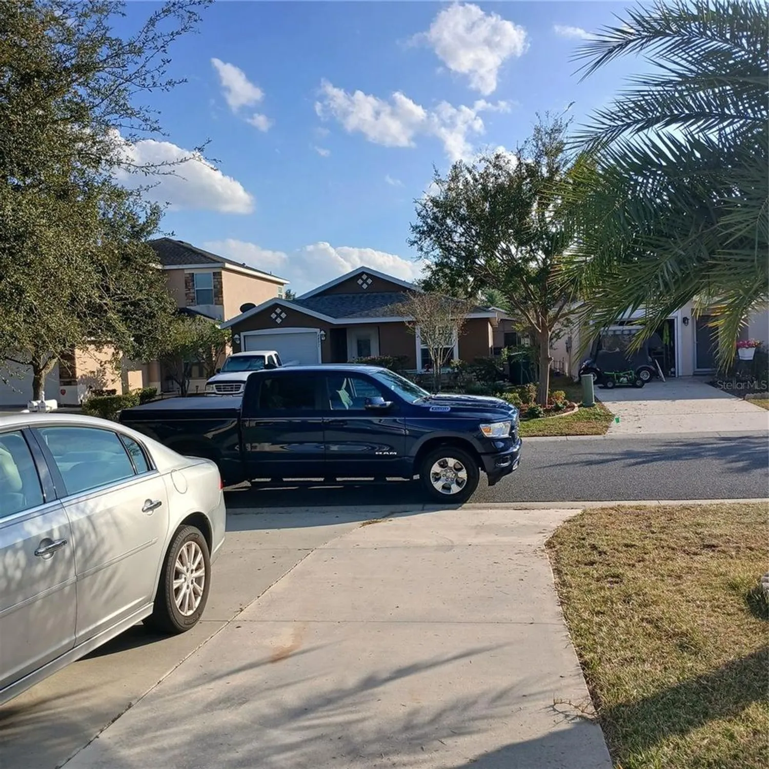 Property Slideshow image 4 of 55 | 4896 ne 123rd ln, Oxford, FL, 34484