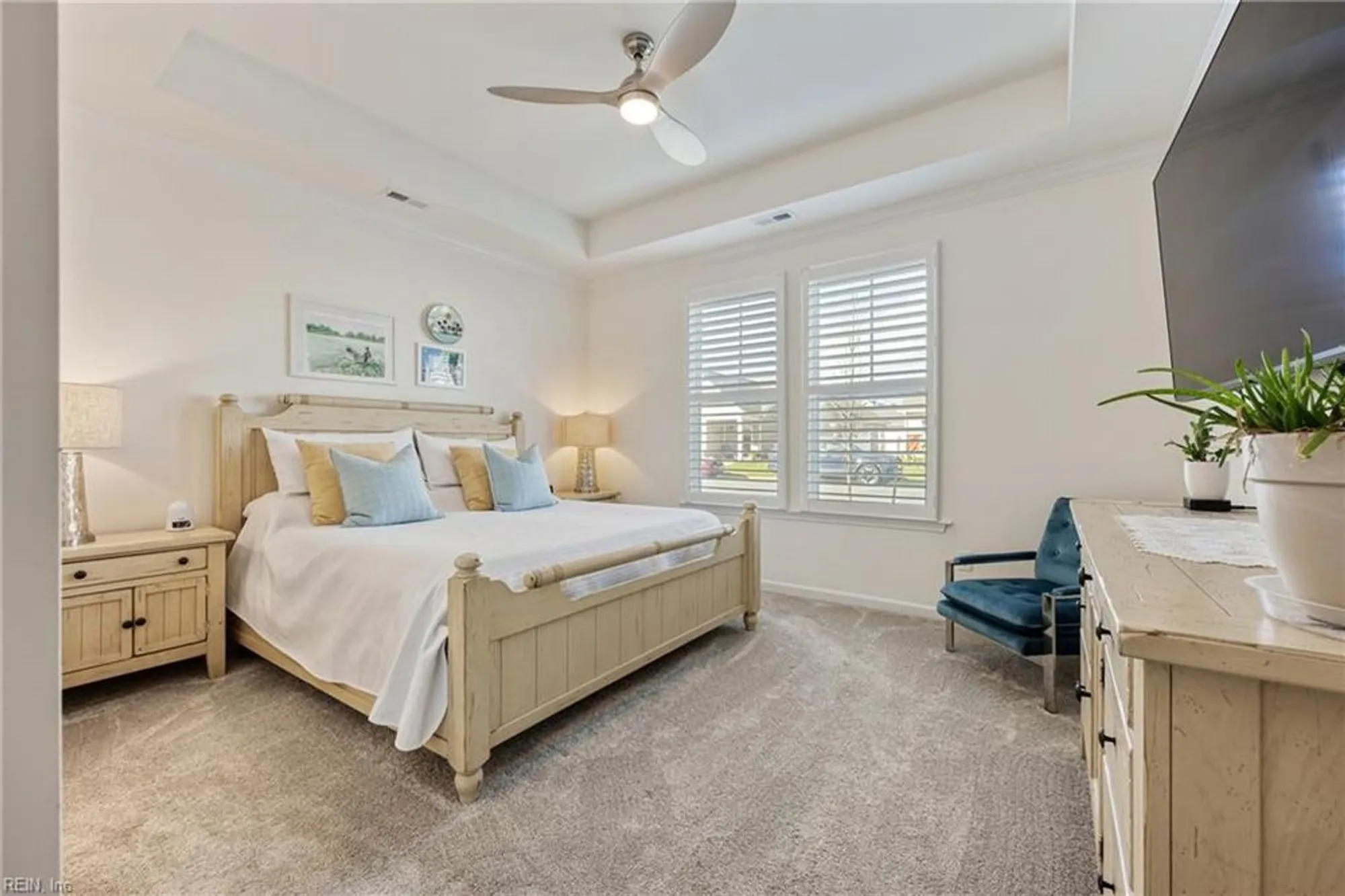 Property Slideshow image 7 of 47 | 204 cathedral st, Smithfield, VA, 23430