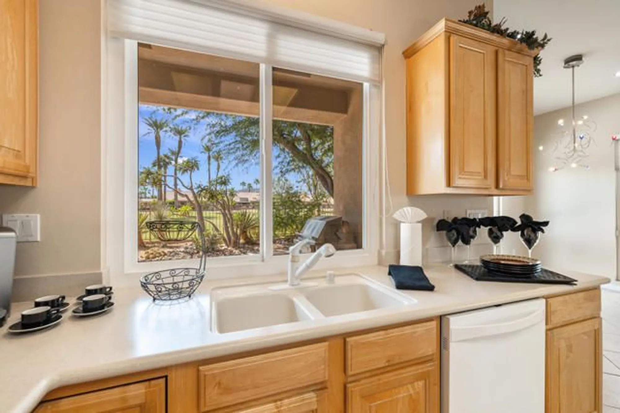 Property Slideshow image 13 of 55 | 78625 sunrise canyon ave, Palm Desert, CA, 92211