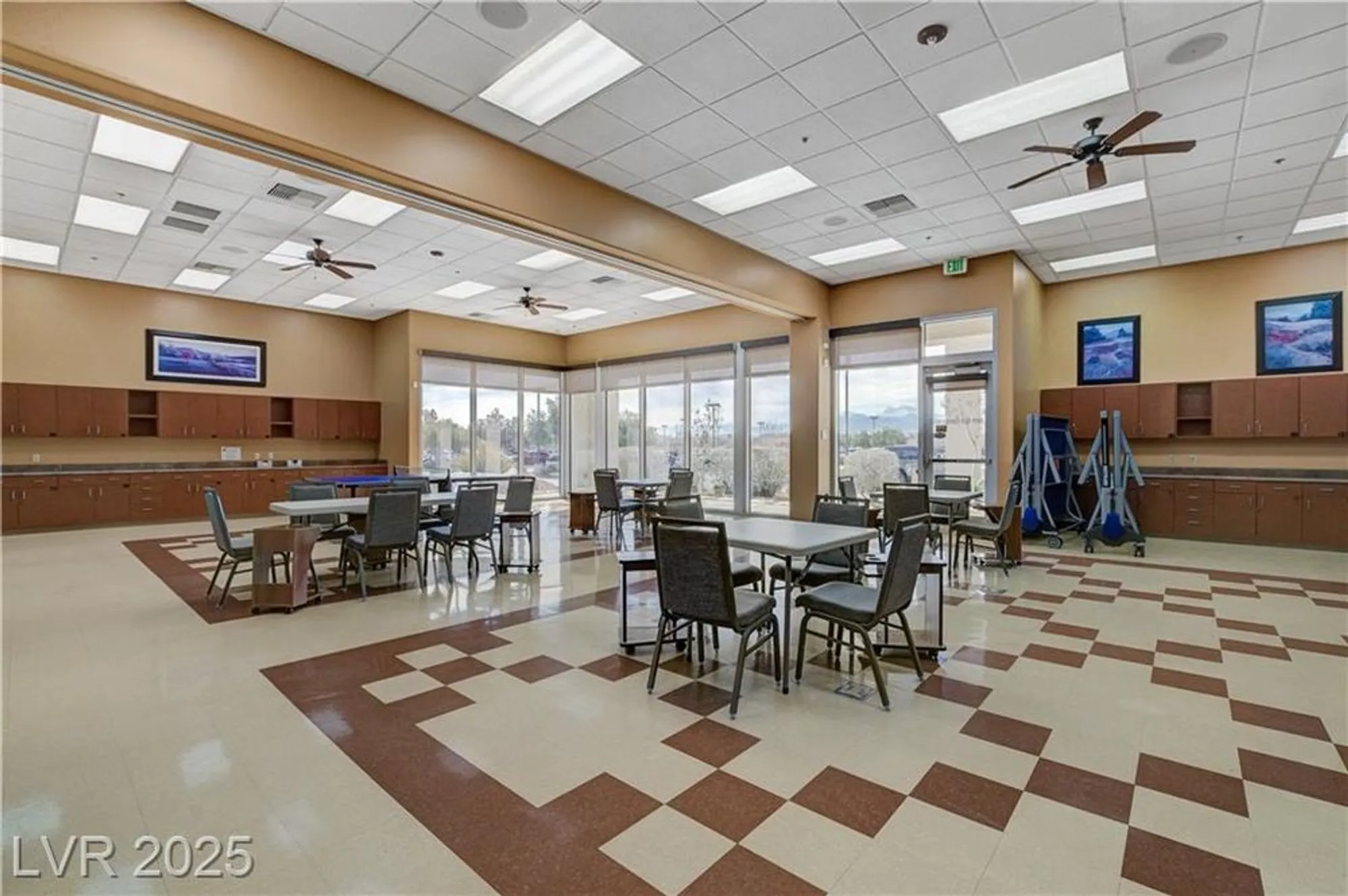 Property Slideshow image 51 of 64 | 7873 broadwing dr, North Las Vegas, NV, 89084