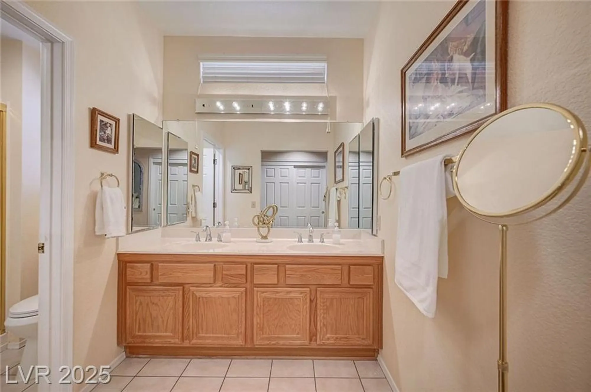 Property Slideshow image 31 of 65 | 8845 sunny mead ct, Las Vegas, NV, 89134
