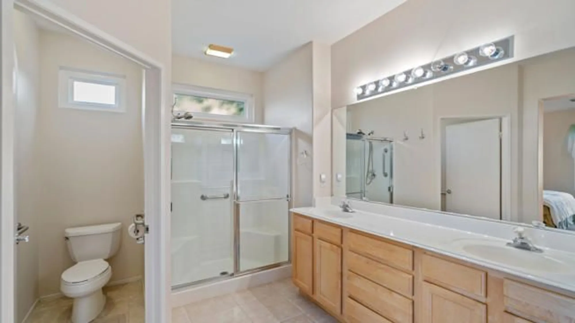 Property Slideshow image 16 of 29 | 78214 grape arbor ave, Palm Desert, CA, 92211