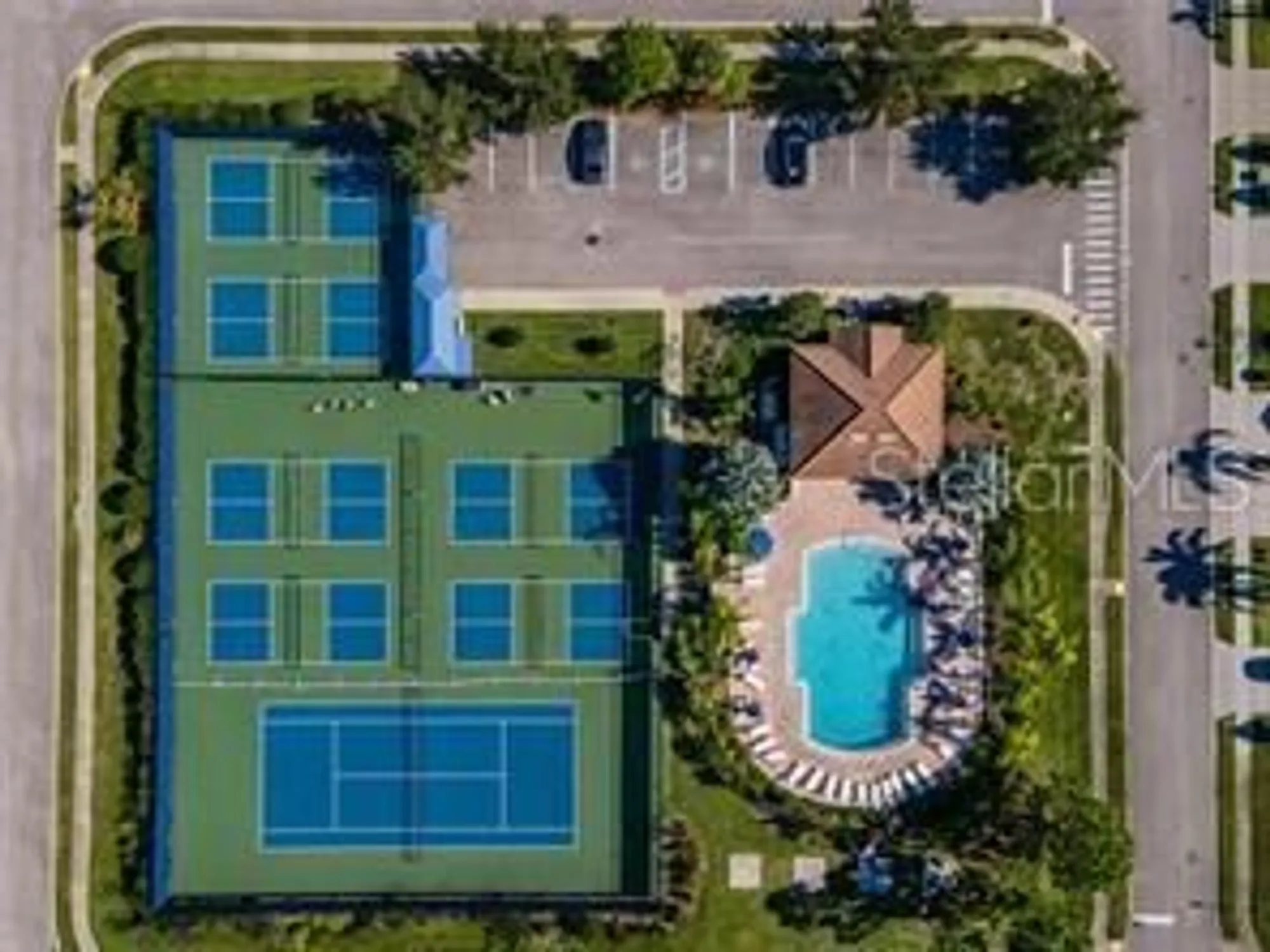 Property Slideshow image 64 of 67 | 204 mystic falls dr, Apollo Beach, FL, 33572
