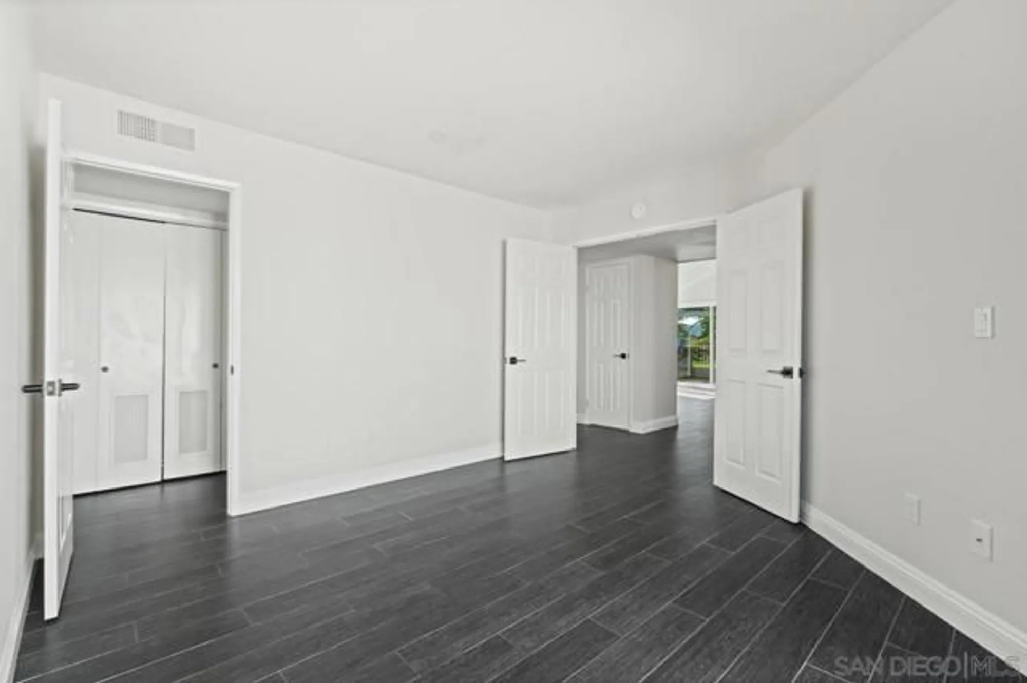 Property Slideshow image 26 of 39 | 17756 camino ancho, San Diego, CA, 92128