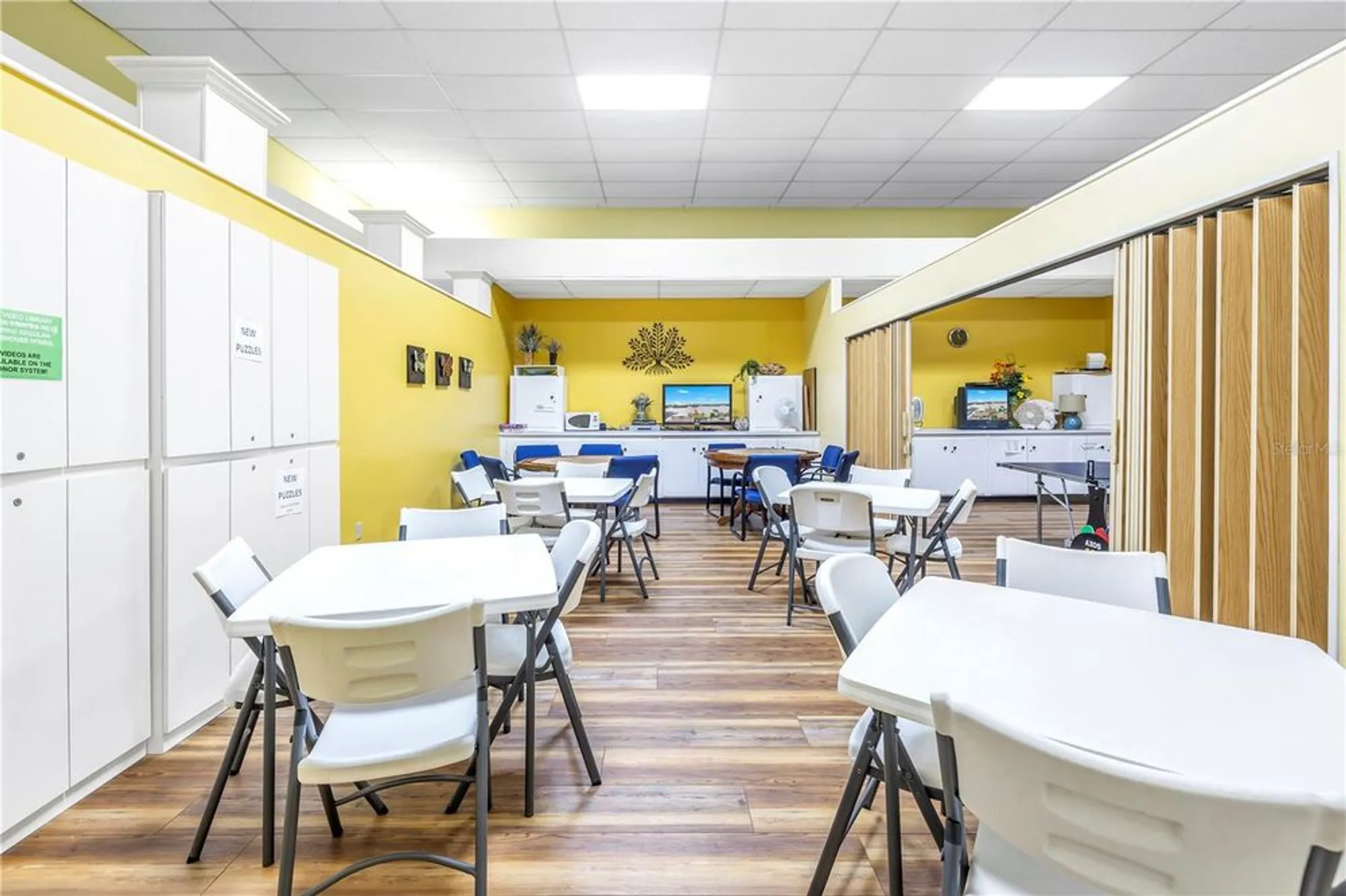 Property Slideshow image 59 of 73 | 4525 cove cir apt 102, Saint Petersburg, FL, 33708