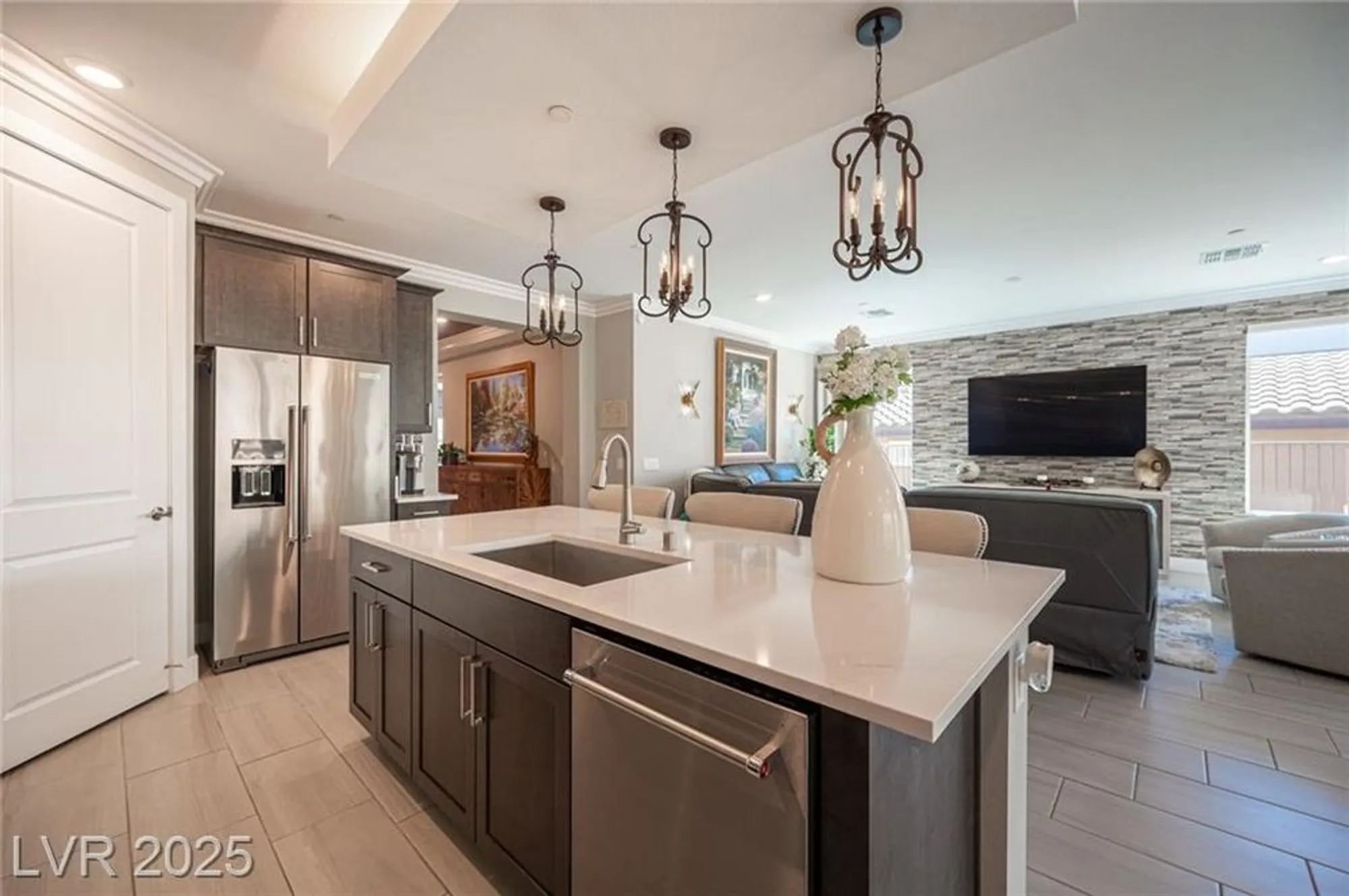 Property Slideshow image 10 of 55 | 35 cliffwater st, Henderson, NV, 89011