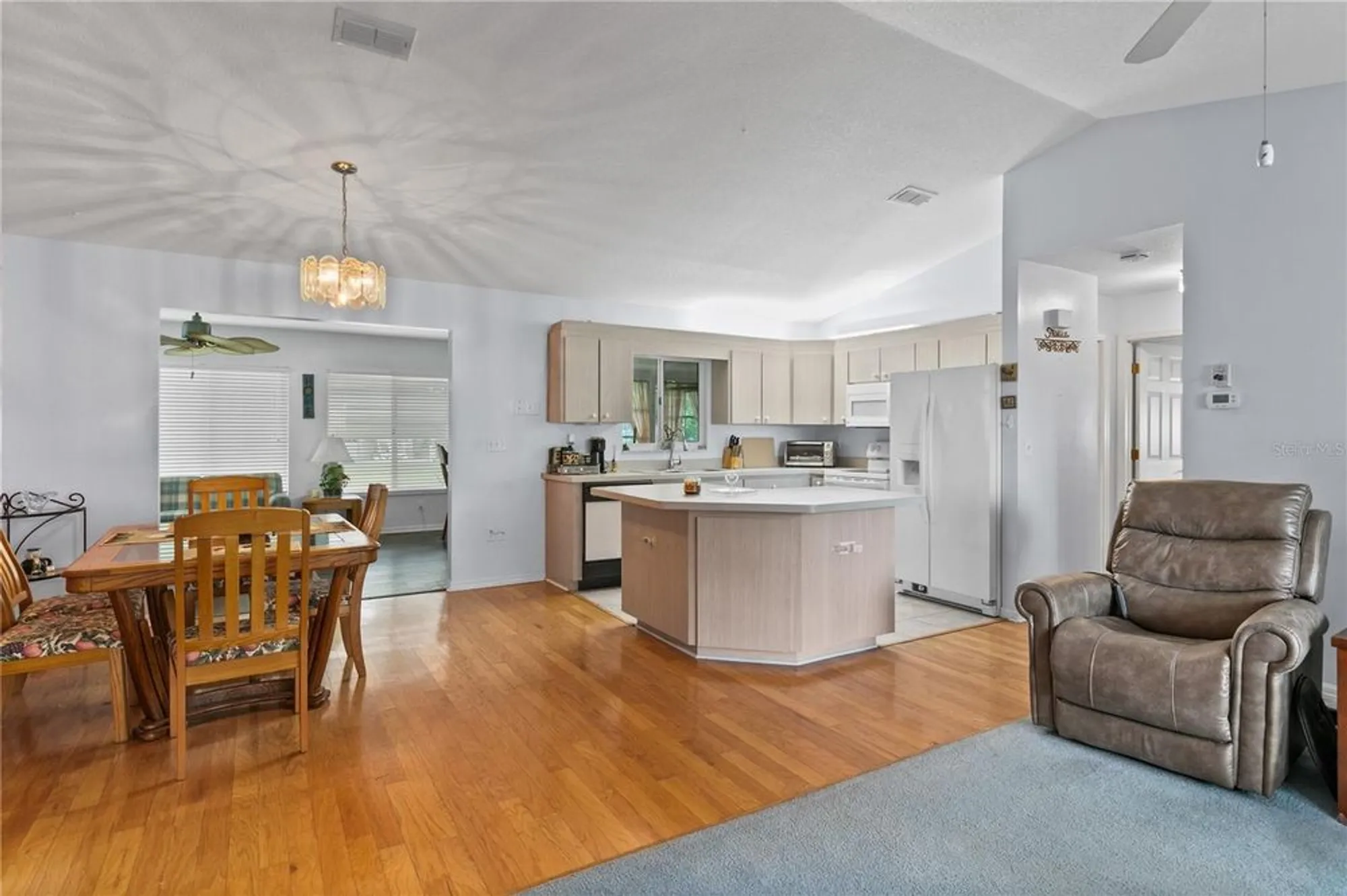 Property Slideshow image 9 of 48 | 9674 se 174th loop, Summerfield, FL, 34491