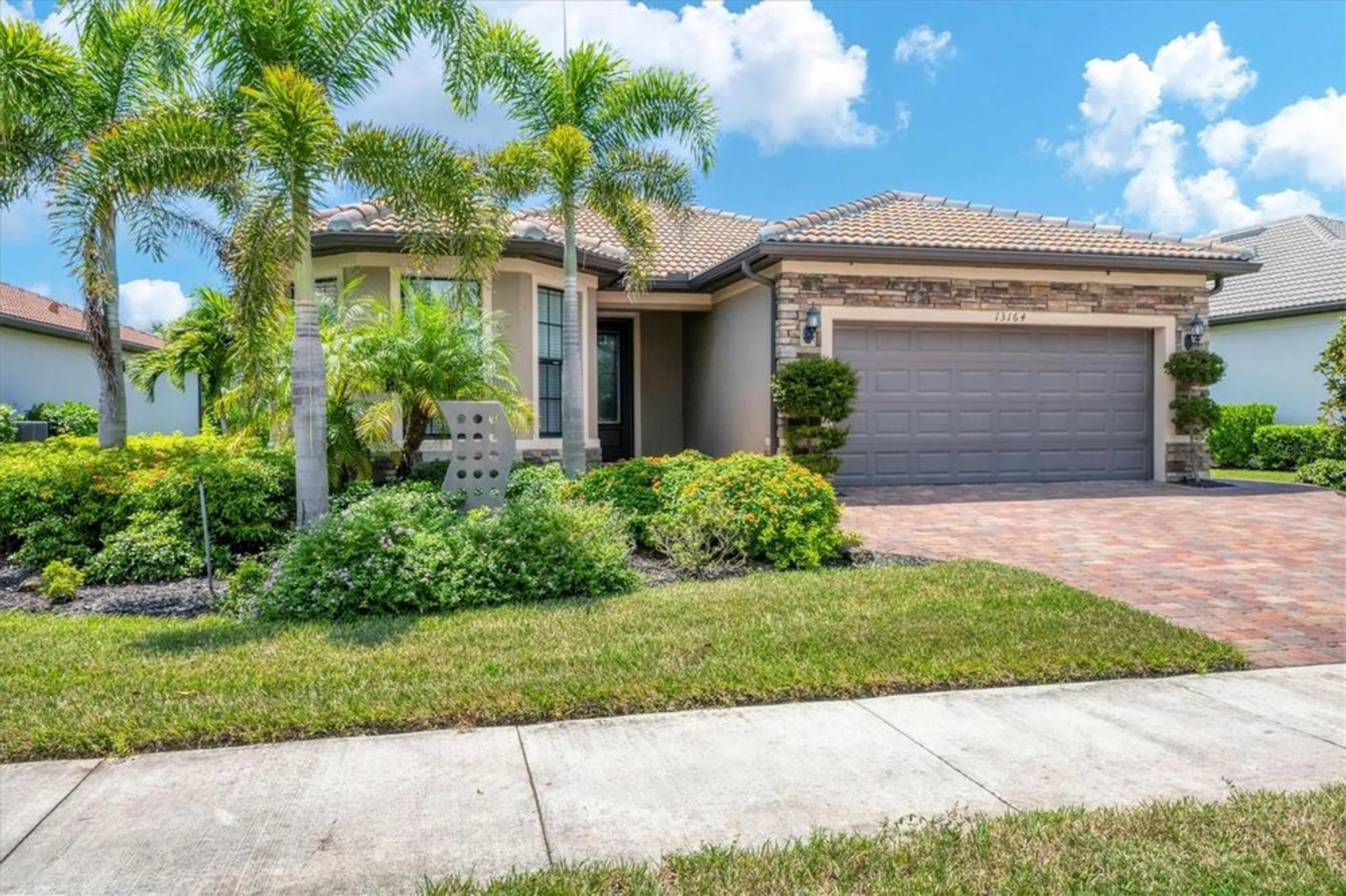 Property Slideshow image 1 of 22 | 13164 rinella st, Venice, FL, 34293