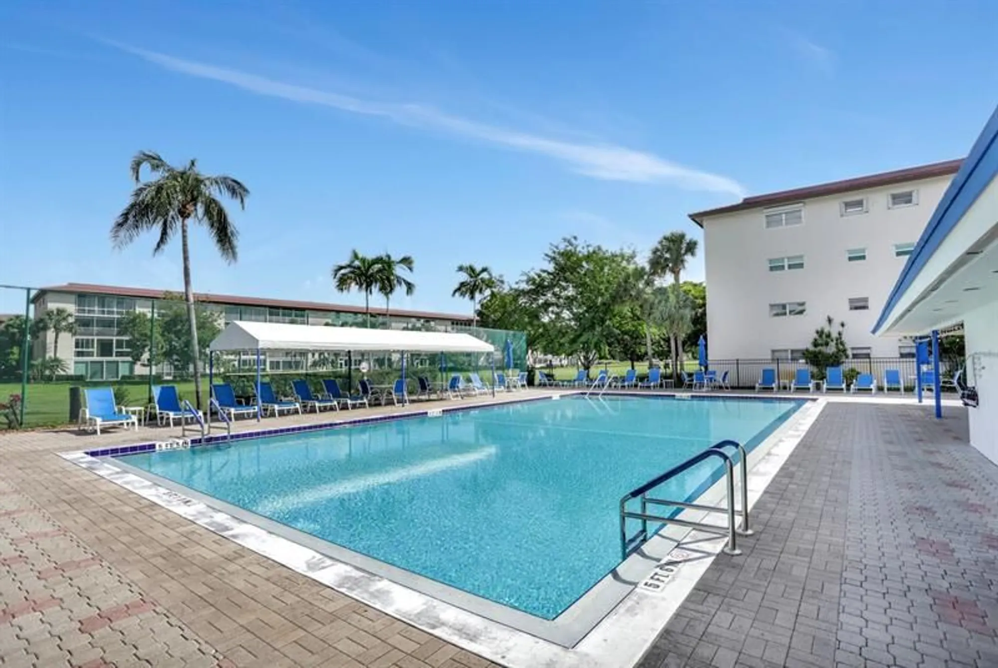 Property Slideshow image 28 of 65 | 3202 portofino pt b2, Coconut Creek, FL, 33066