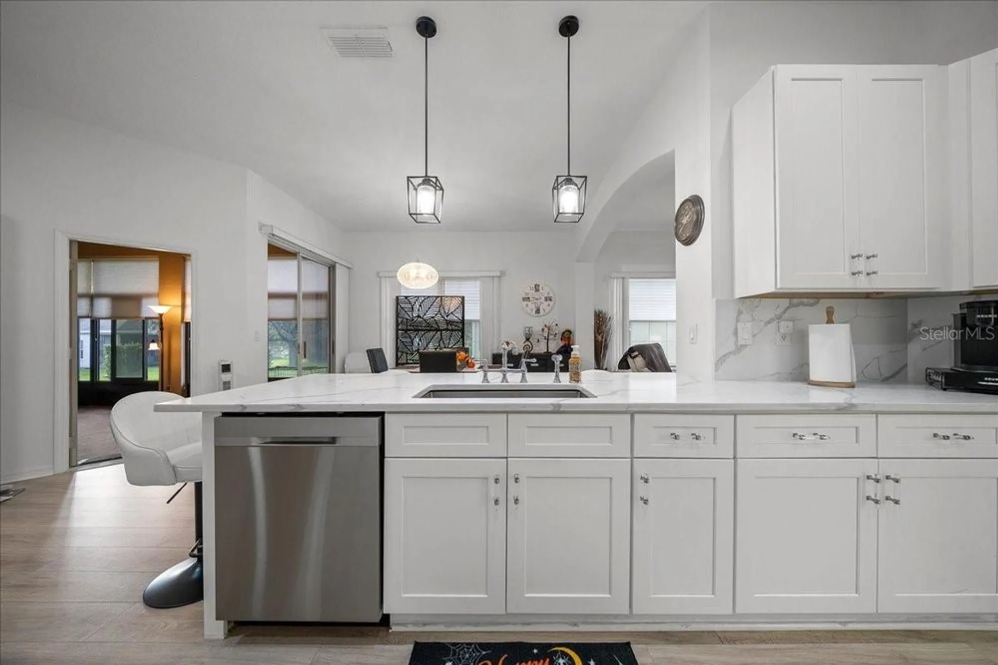 Property Slideshow image 28 of 58 | 25008 cypress pond ct, Leesburg, FL, 34748