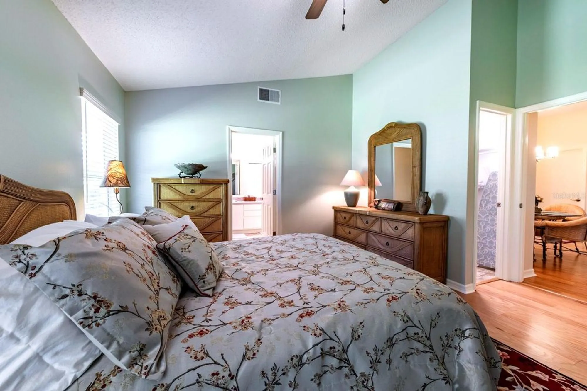 Property Slideshow image 11 of 21 | 1775 country club blvd, Mount Dora, FL, 32757