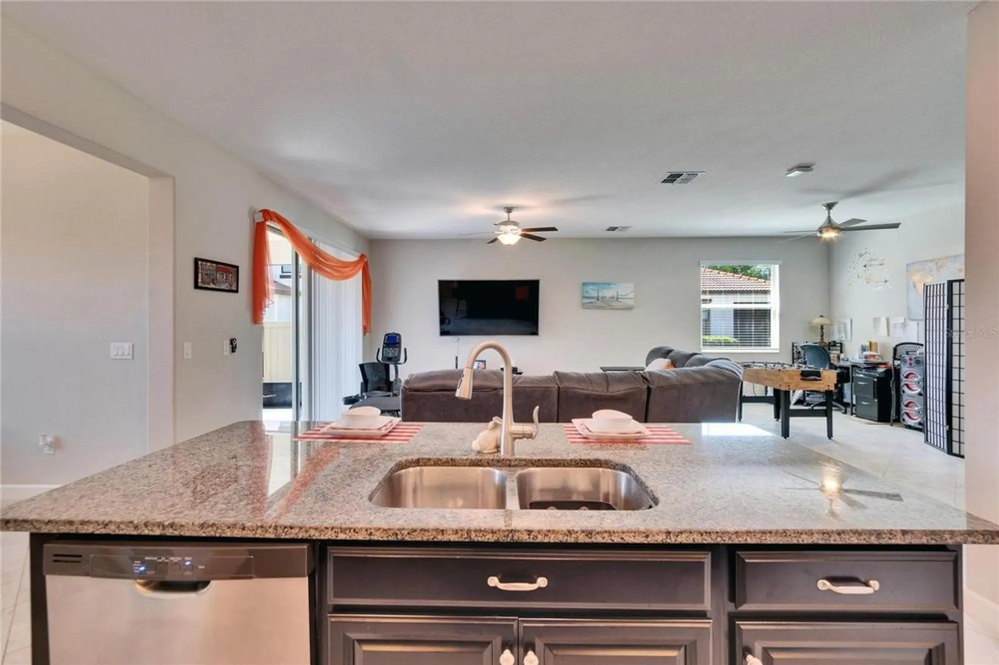 Property Slideshow image 22 of 98 | 16868 scuba crest st, Wimauma, FL, 33598