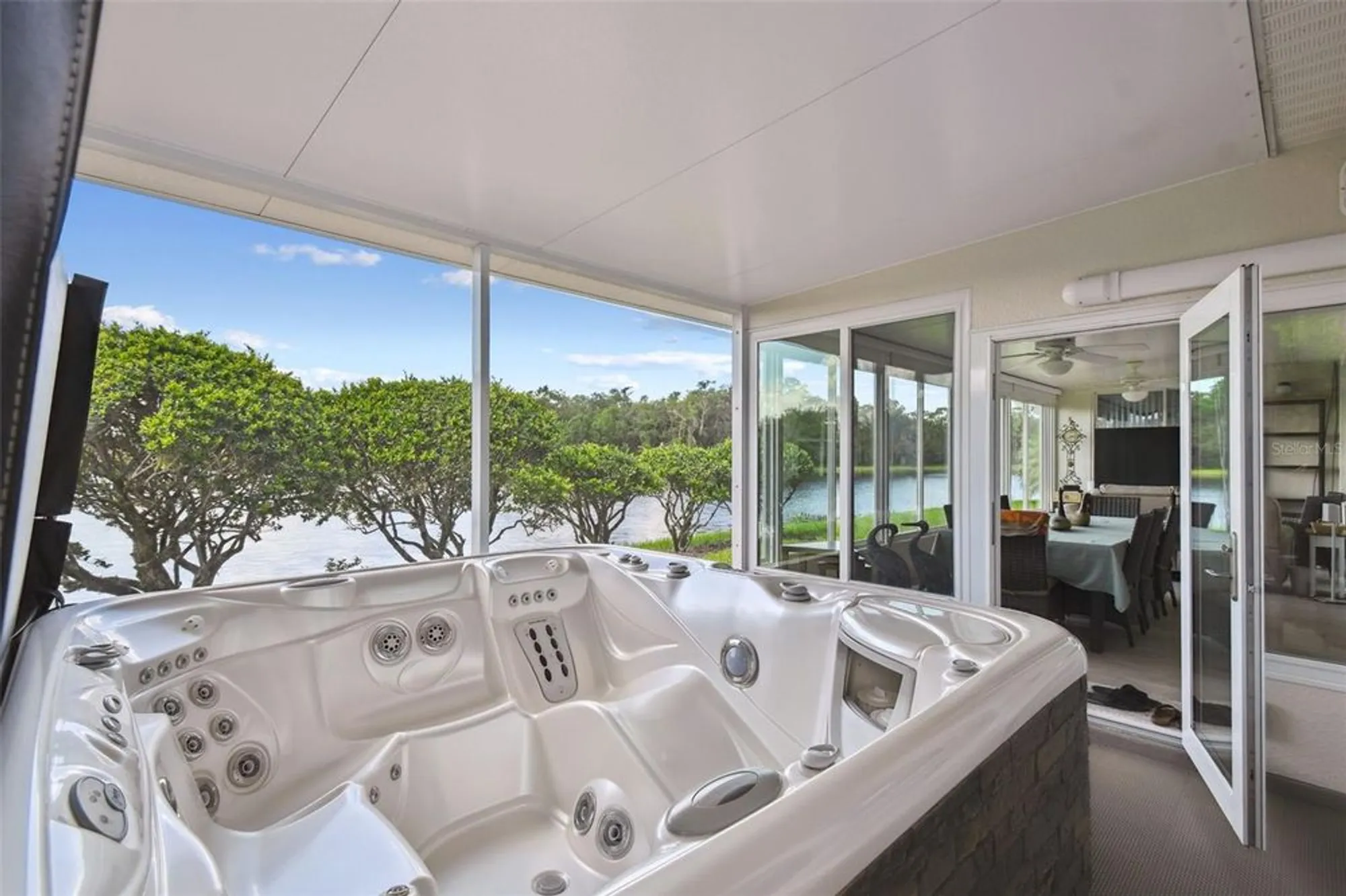 Property Slideshow image 33 of 61 | 201 largo dr, Kissimmee, FL, 34759