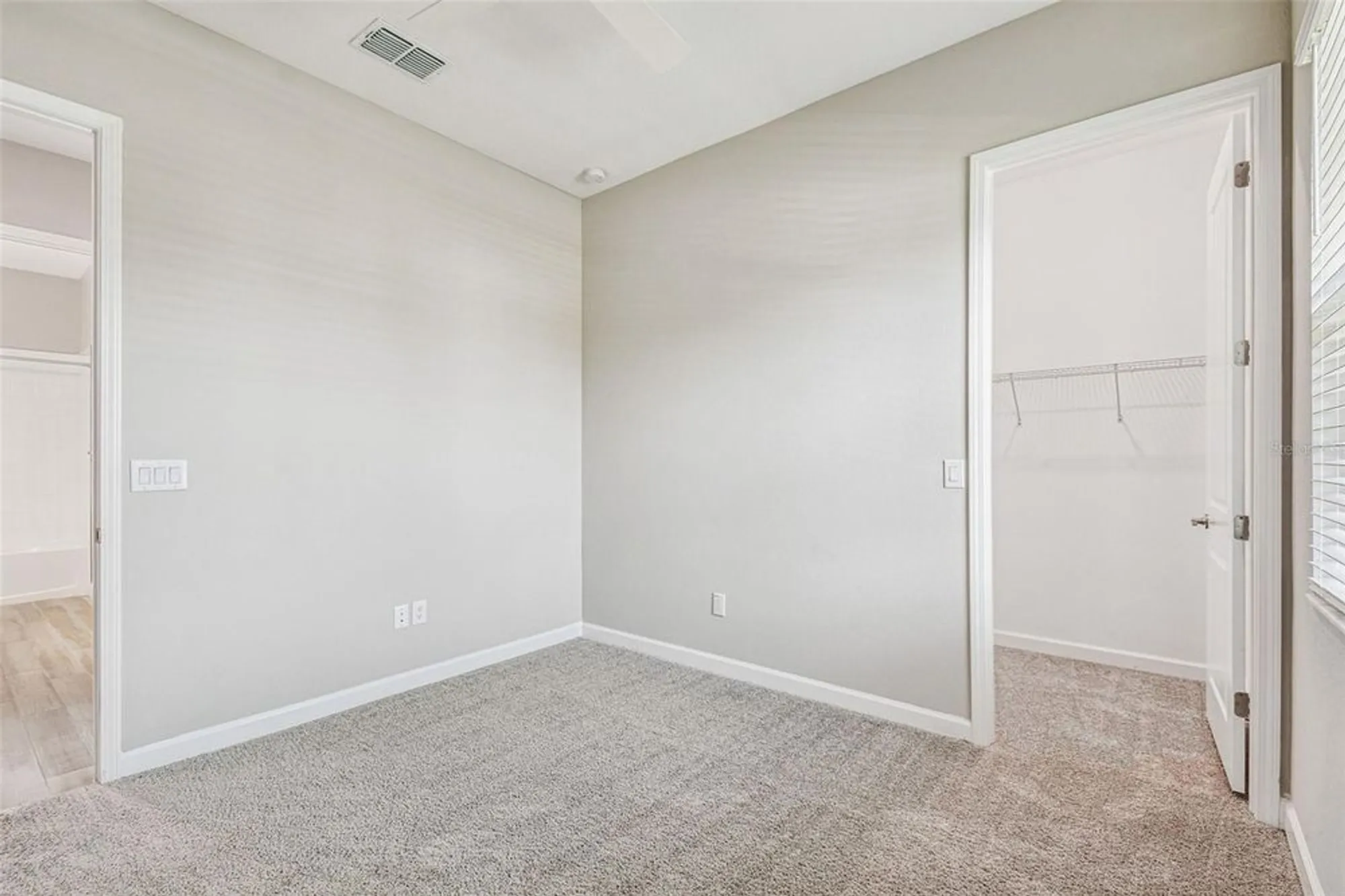 Property Slideshow image 13 of 100 | 31896 magna gulf loop, San Antonio, FL, 33576