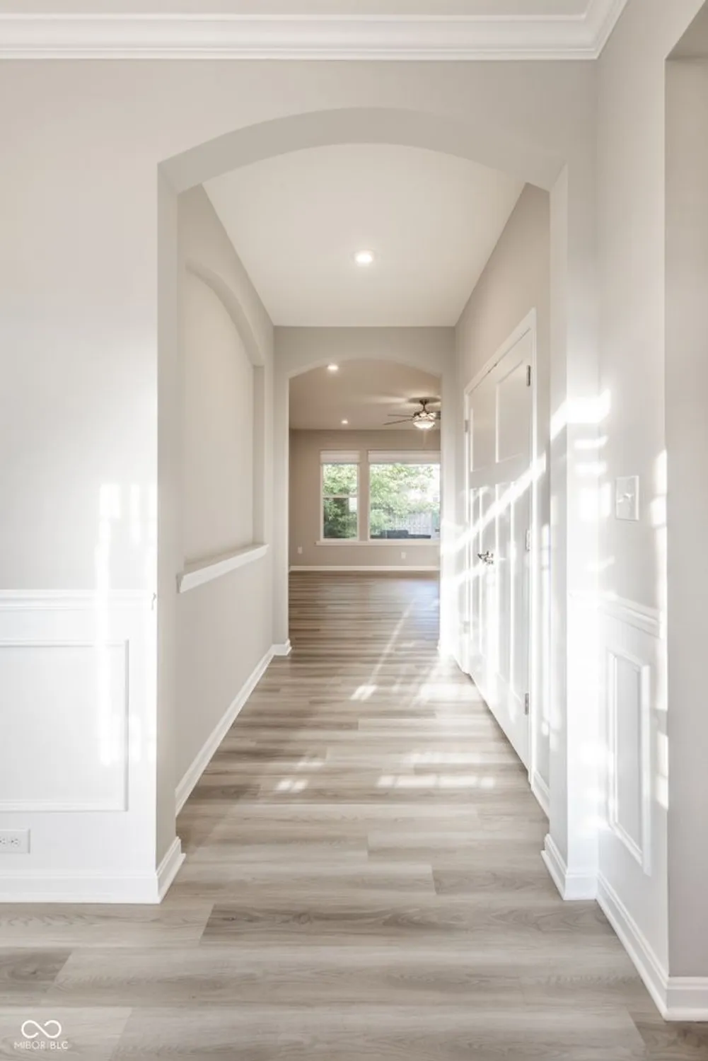 Property Slideshow image 8 of 30 | 5826 lyster ln, Indianapolis, IN, 46239