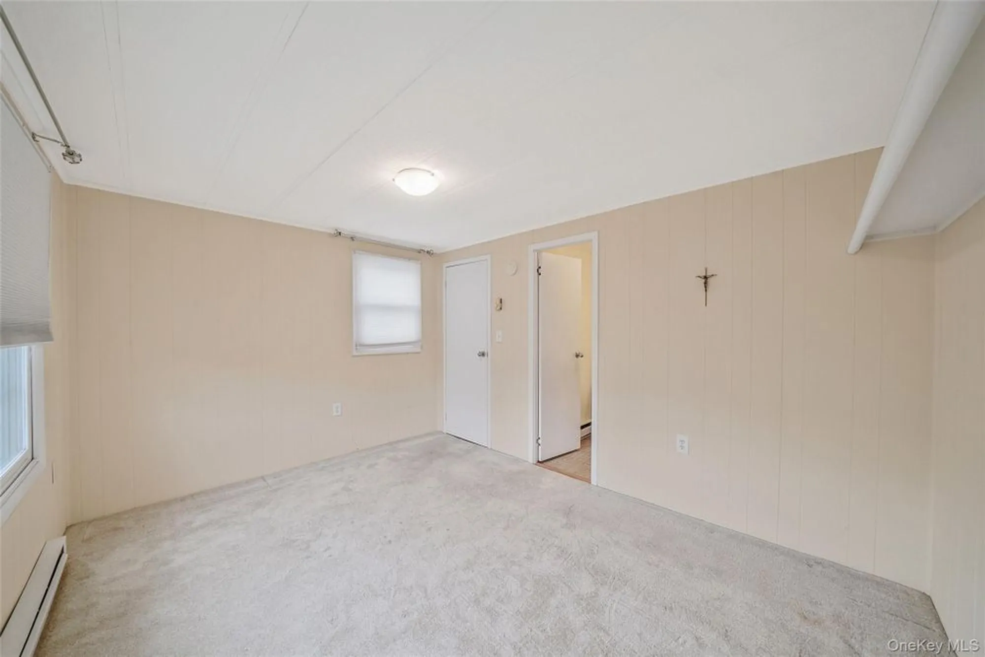 Property Slideshow image 20 of 29 | 91 village cir, Manorville, NY, 11949