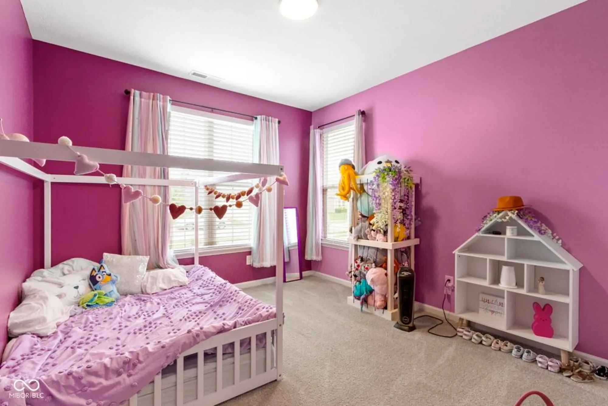 Property Slideshow image 39 of 64 | 9101 gordimer cir, Indianapolis, IN, 46239