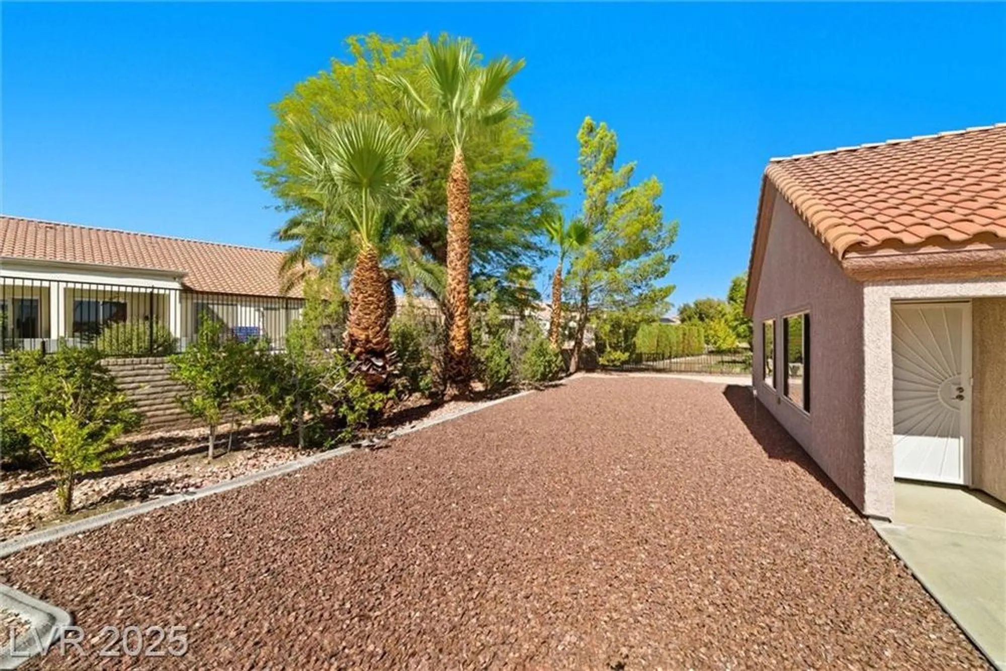 Property Slideshow image 51 of 66 | 3001 merimar dr, Las Vegas, NV, 89134