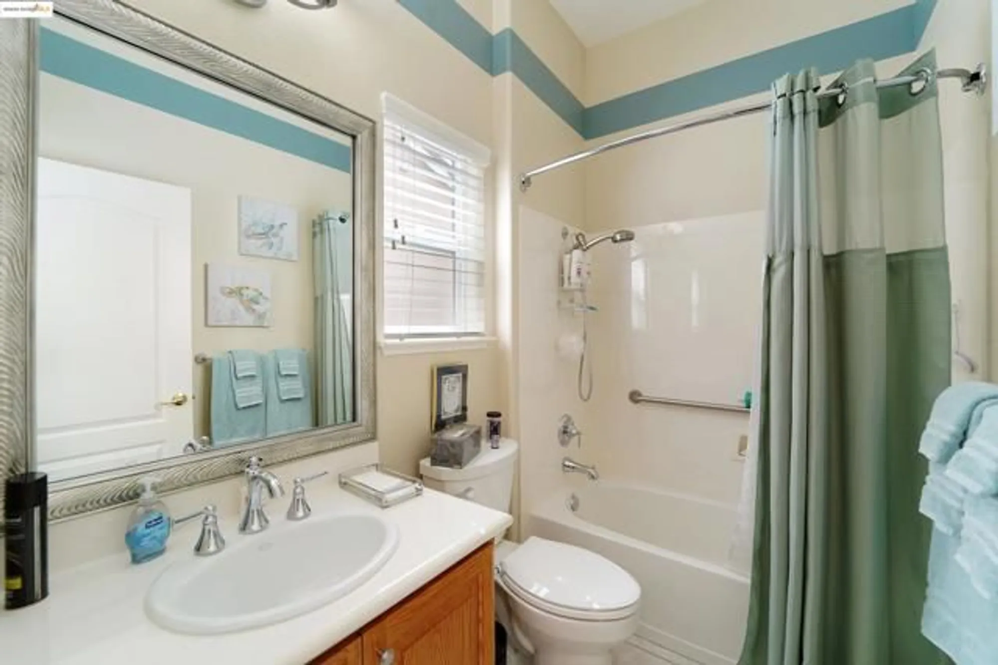 Property Slideshow image 42 of 60 | 910 suntan ln, Brentwood, CA, 94513