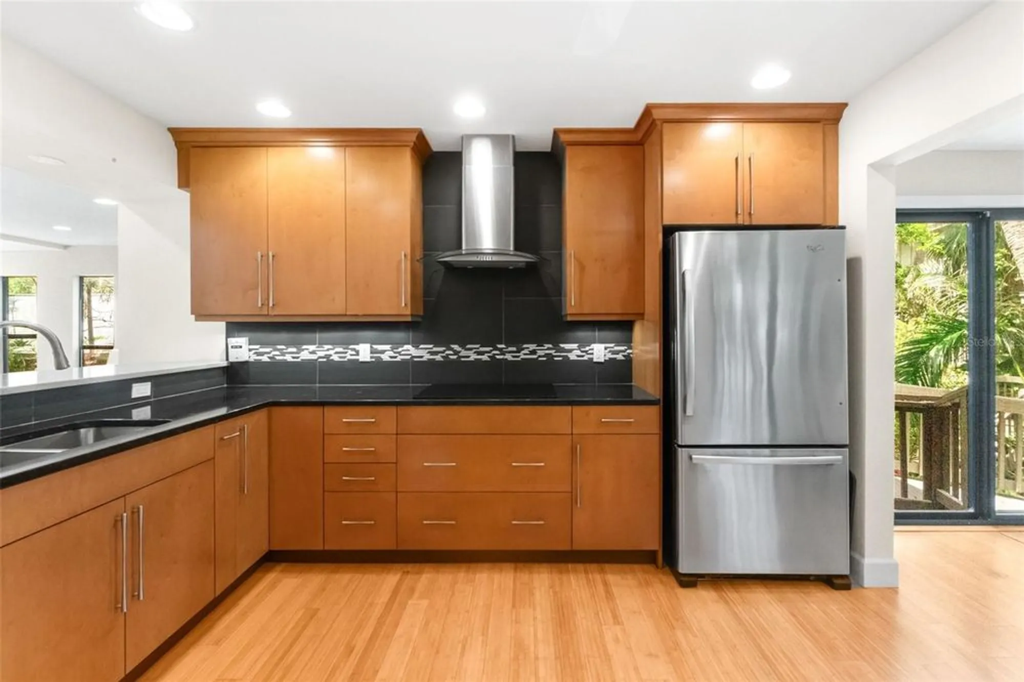 Property Slideshow image 24 of 69 | 1347 landings dr 6, Sarasota, FL, 34231