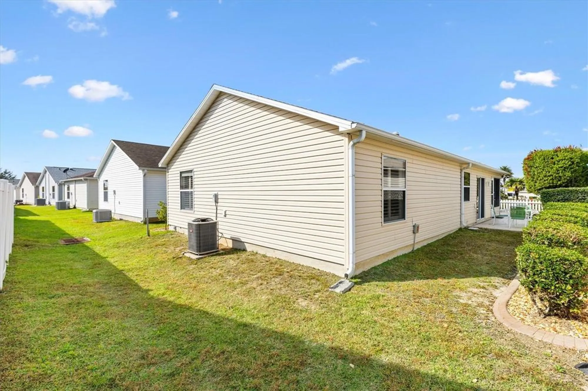 Property Slideshow image 24 of 24 | 2565 errol ter, The Villages, FL, 32162