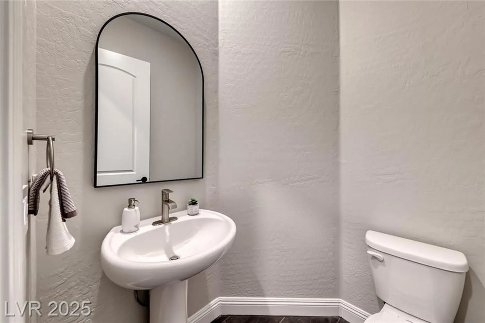 Property Slideshow image 45 of 72 | 125 mirage view dr, Henderson, NV, 89011