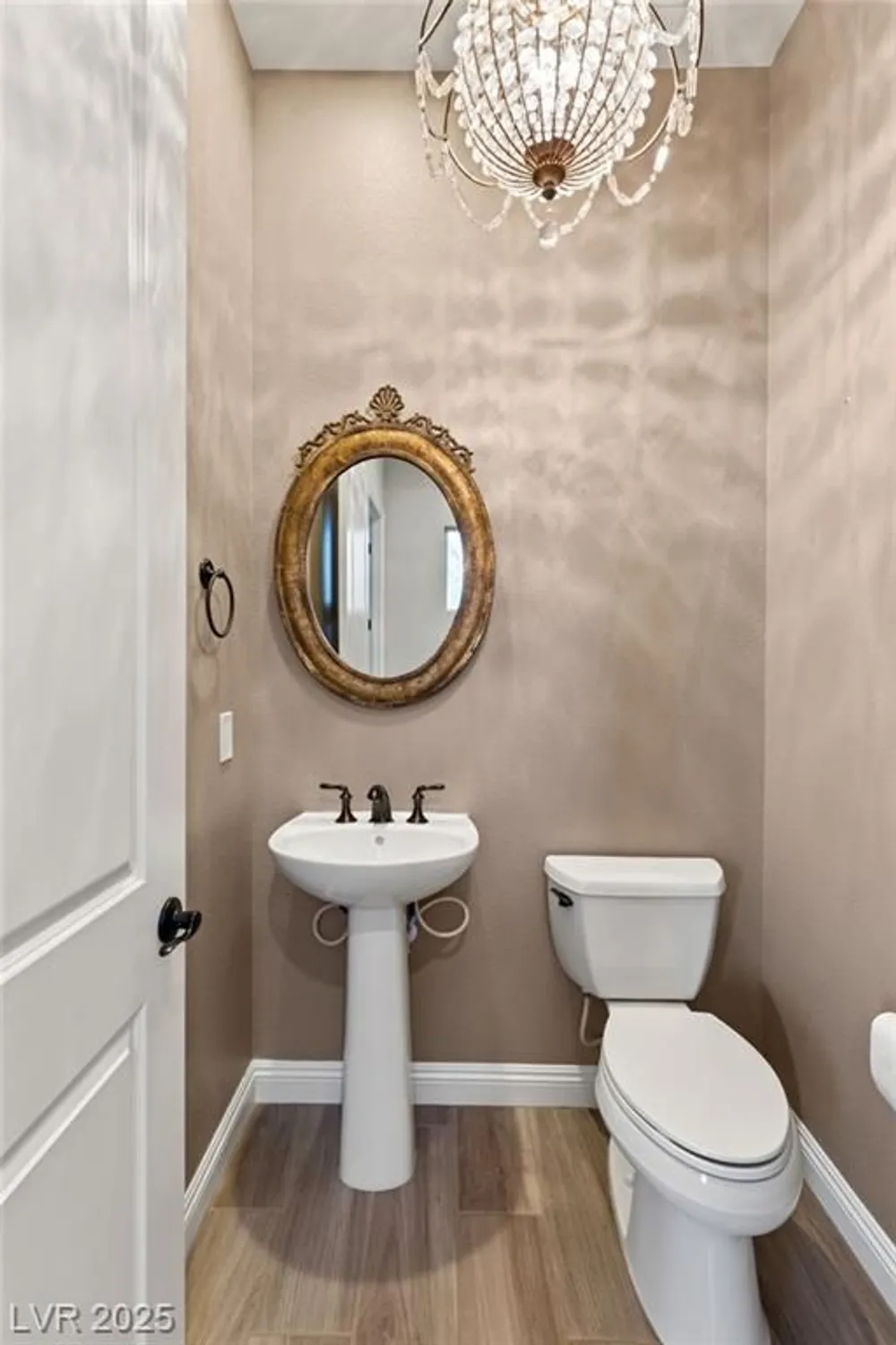 Property Slideshow image 20 of 80 | 10179 emerald sunset ct, Las Vegas, NV, 89148