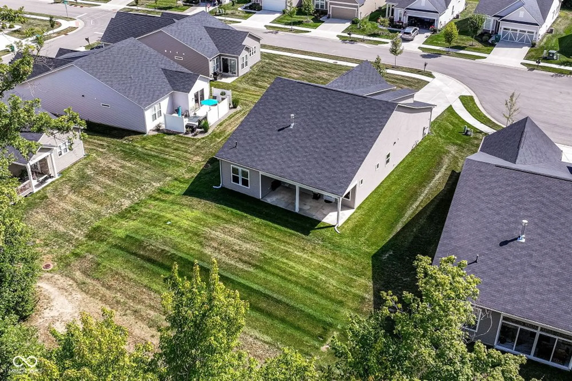 Property Slideshow image 26 of 31 | 4602 petunia dr, Plainfield, IN, 46168