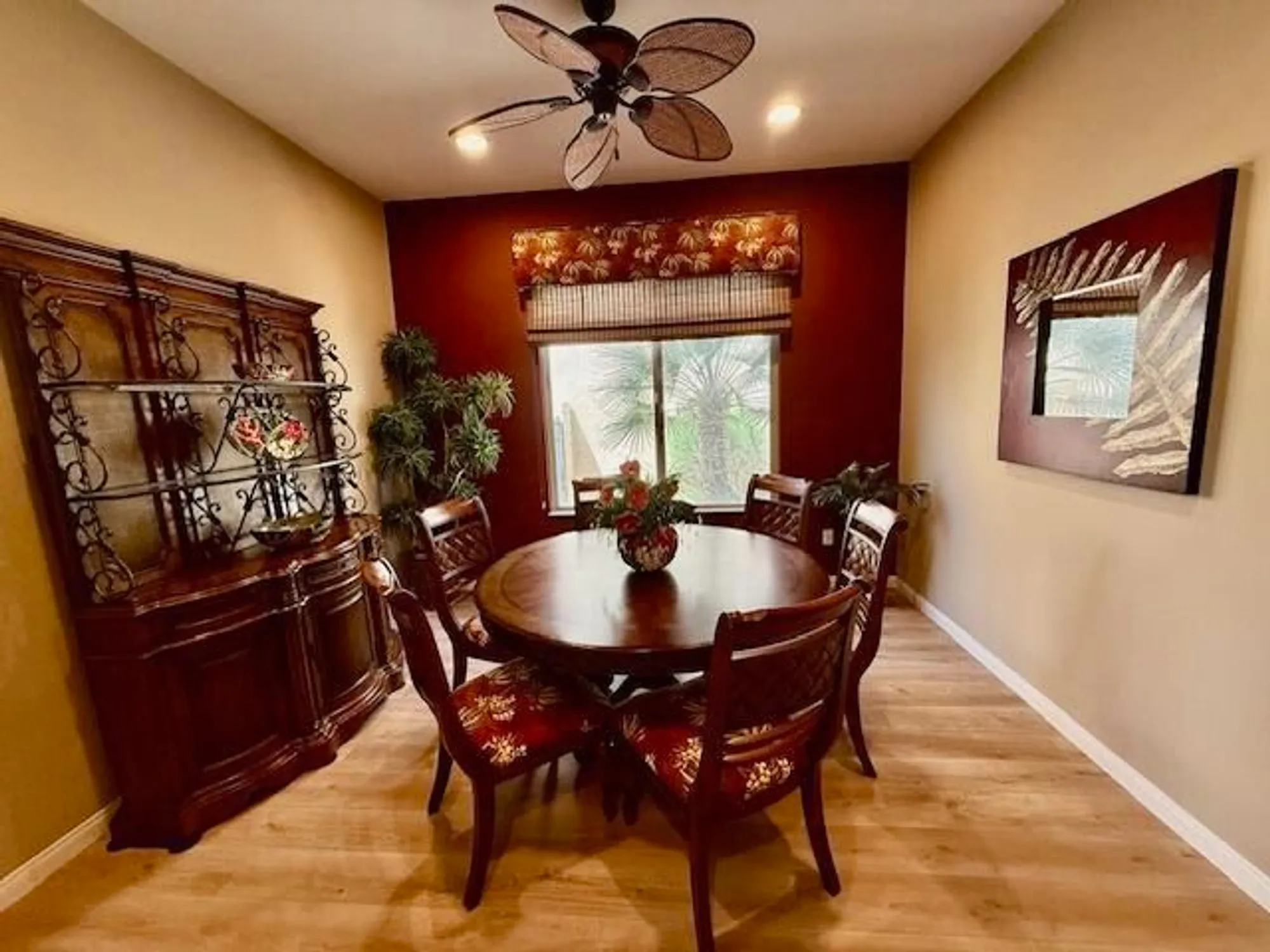 Property Slideshow image 9 of 14 | 81083 avenida tres lagunas, Indio, CA, 92203