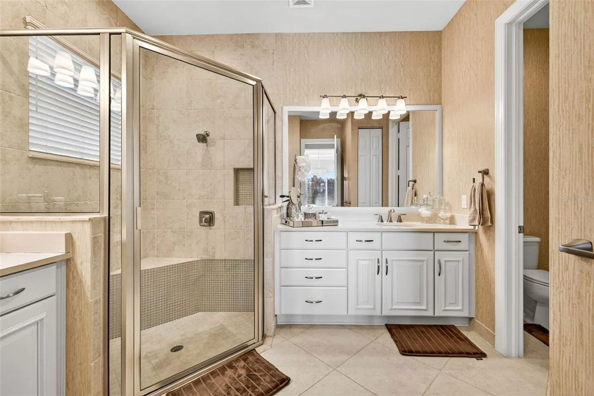 Property Slideshow image 40 of 82 | 5016 stone harbor cir, Wimauma, FL, 33598