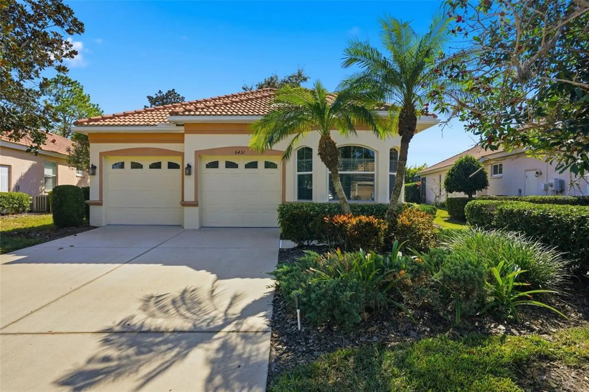 Property Slideshow image 2 of 36 | 6431 wingspan way, Bradenton, FL, 34203
