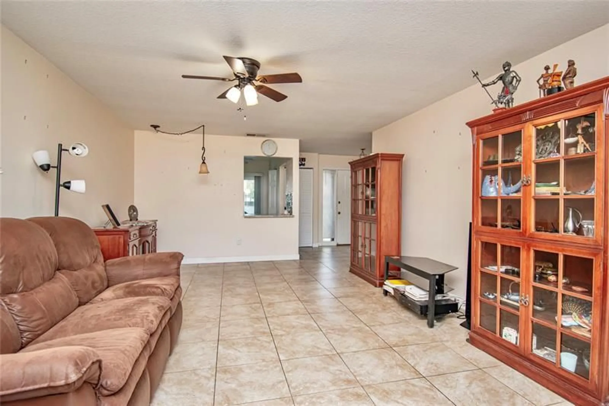 Property Slideshow image 20 of 64 | 381 ottawa ct, Royal Palm Beach, FL, 33411