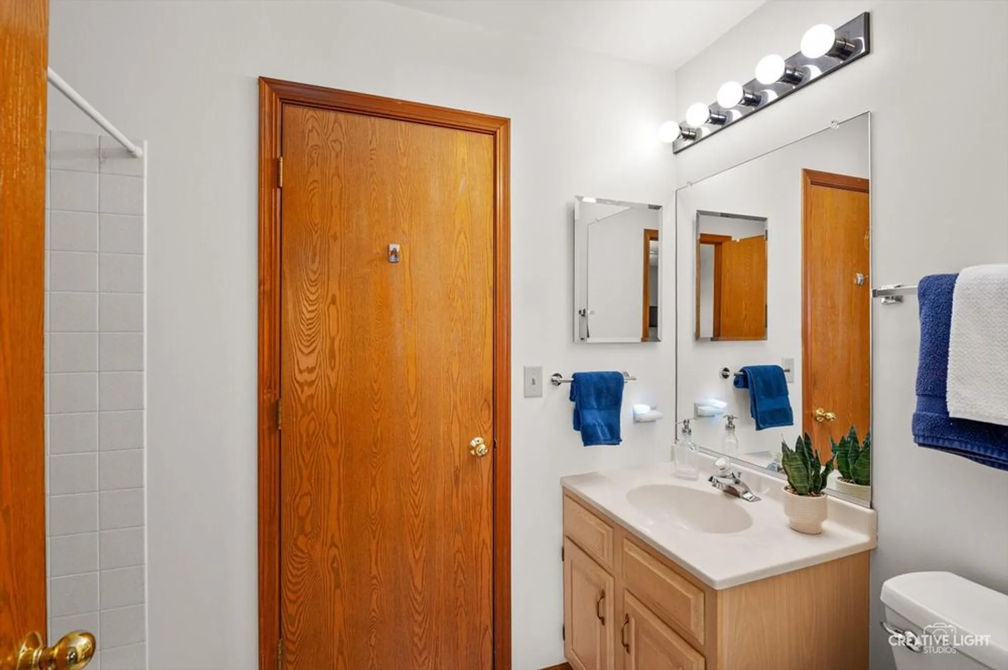 Property Slideshow image 8 of 17 | 20832 w periwinkle ct, Plainfield, IL, 60544