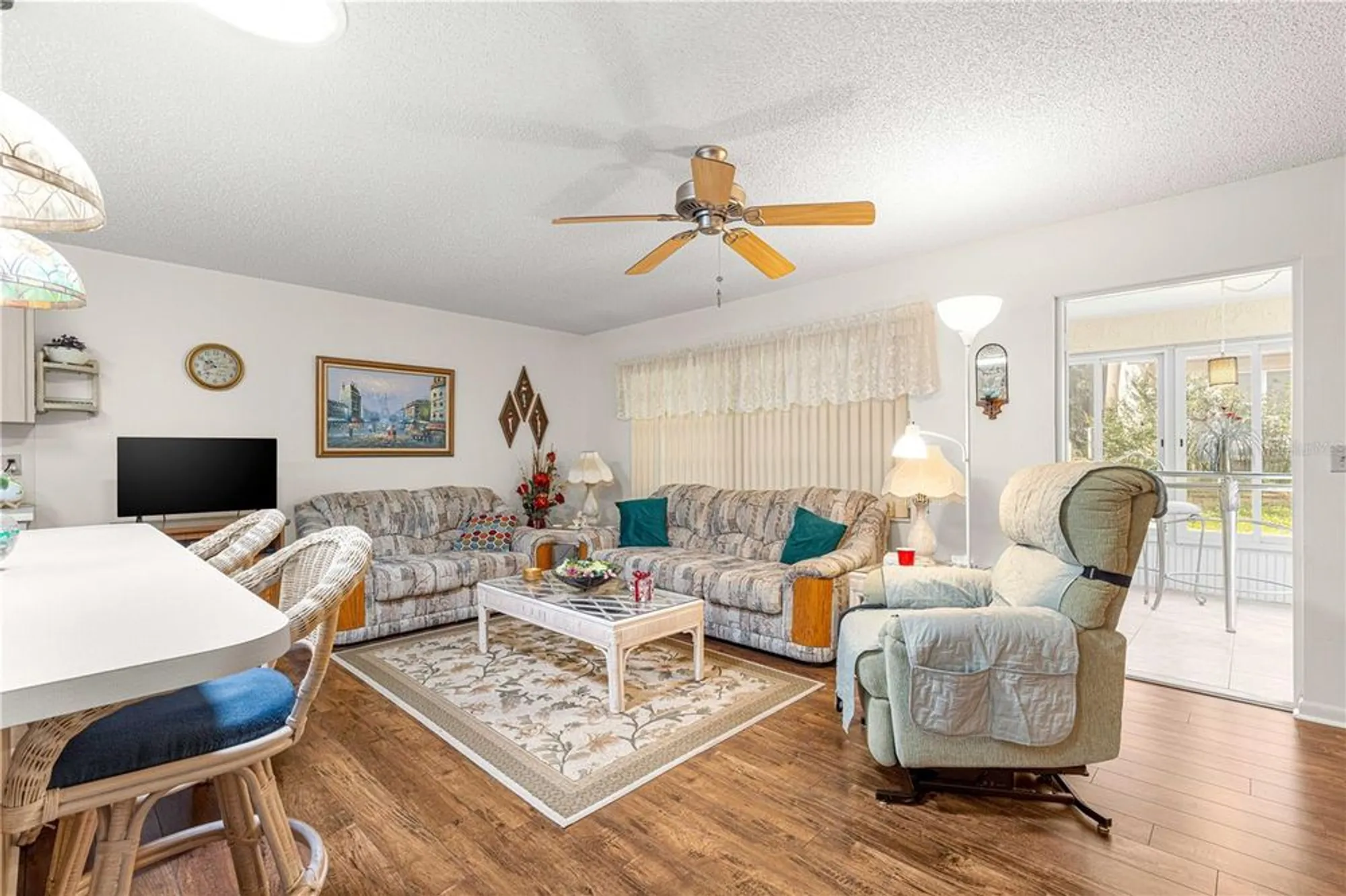 Property Slideshow image 16 of 42 | 8710 sw 91st st e, Ocala, FL, 34481