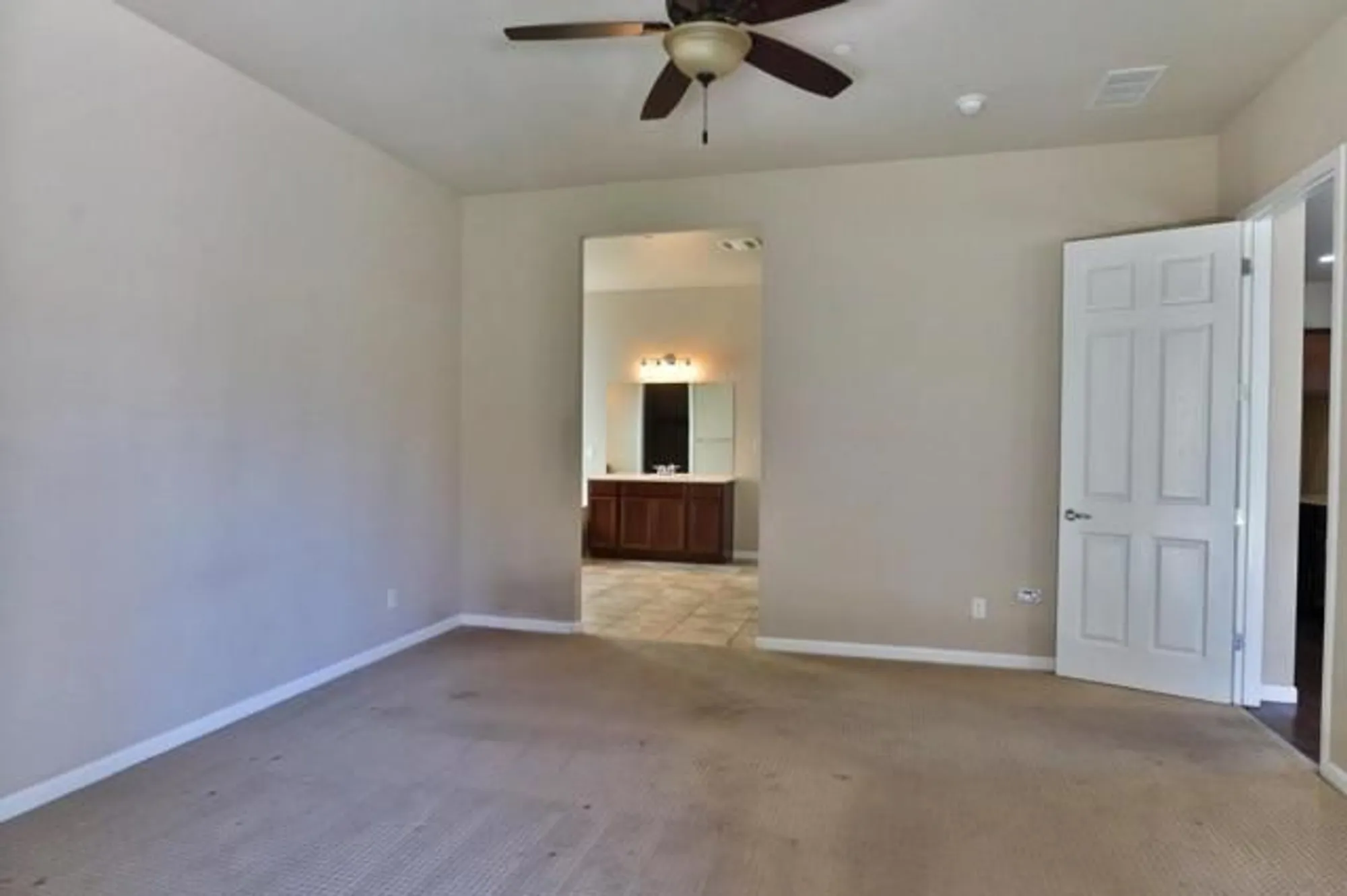 Property Slideshow image 46 of 107 | 2690 steeple run ln, Manteca, CA, 95336