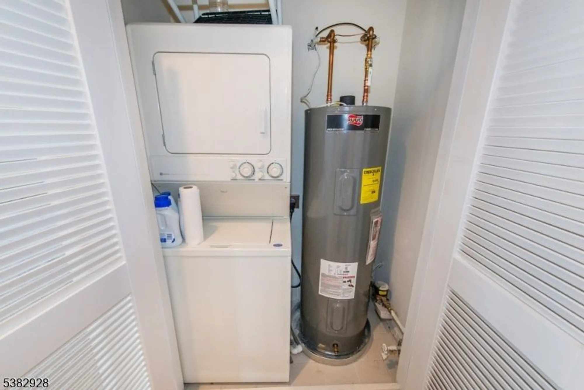 Property Slideshow image 22 of 31 | 9302 richmond rd # 302, West Milford, NJ, 07480