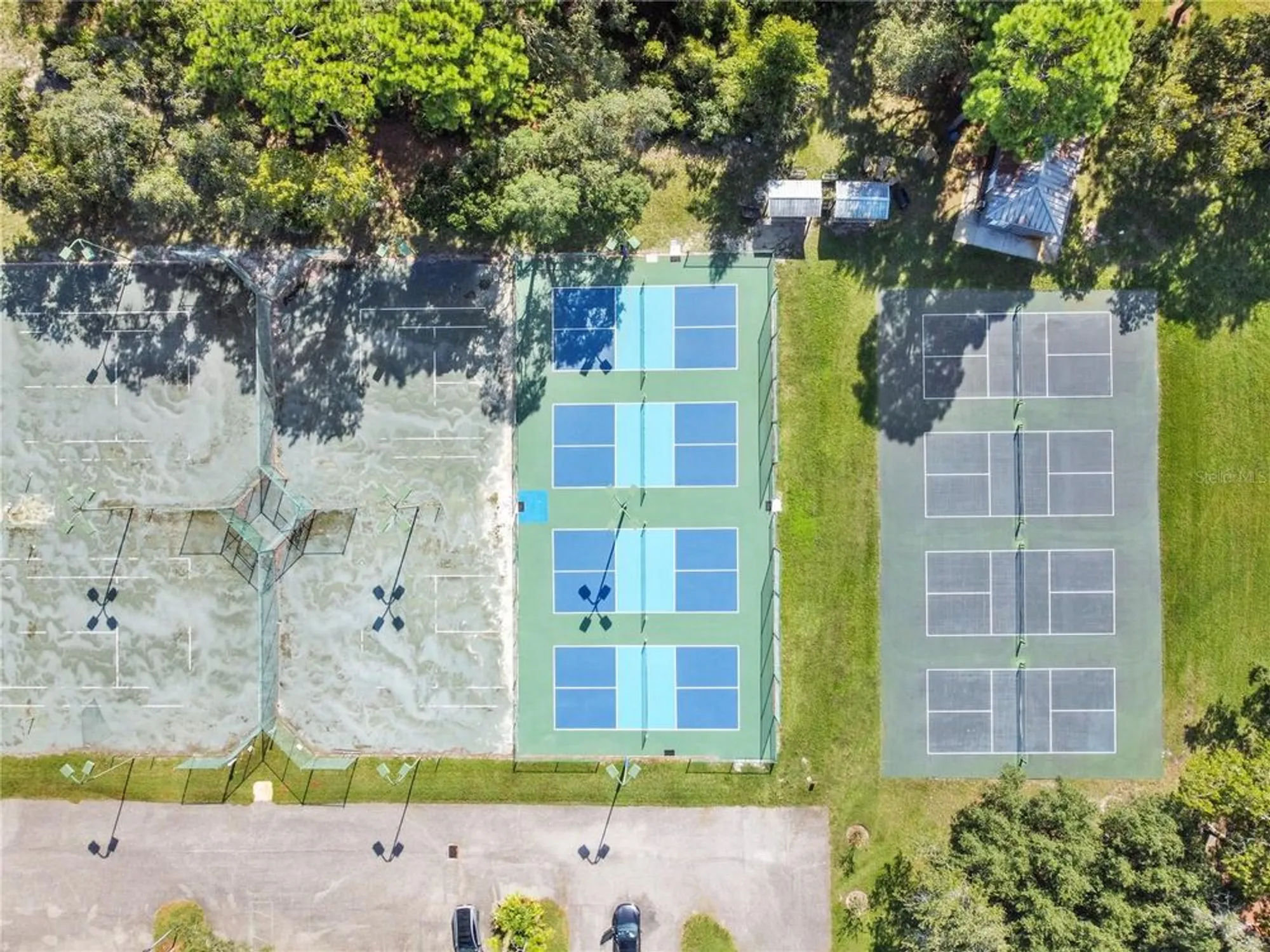 Property Slideshow image 47 of 57 | 9400 merriweather dr, Weeki Wachee, FL, 34613