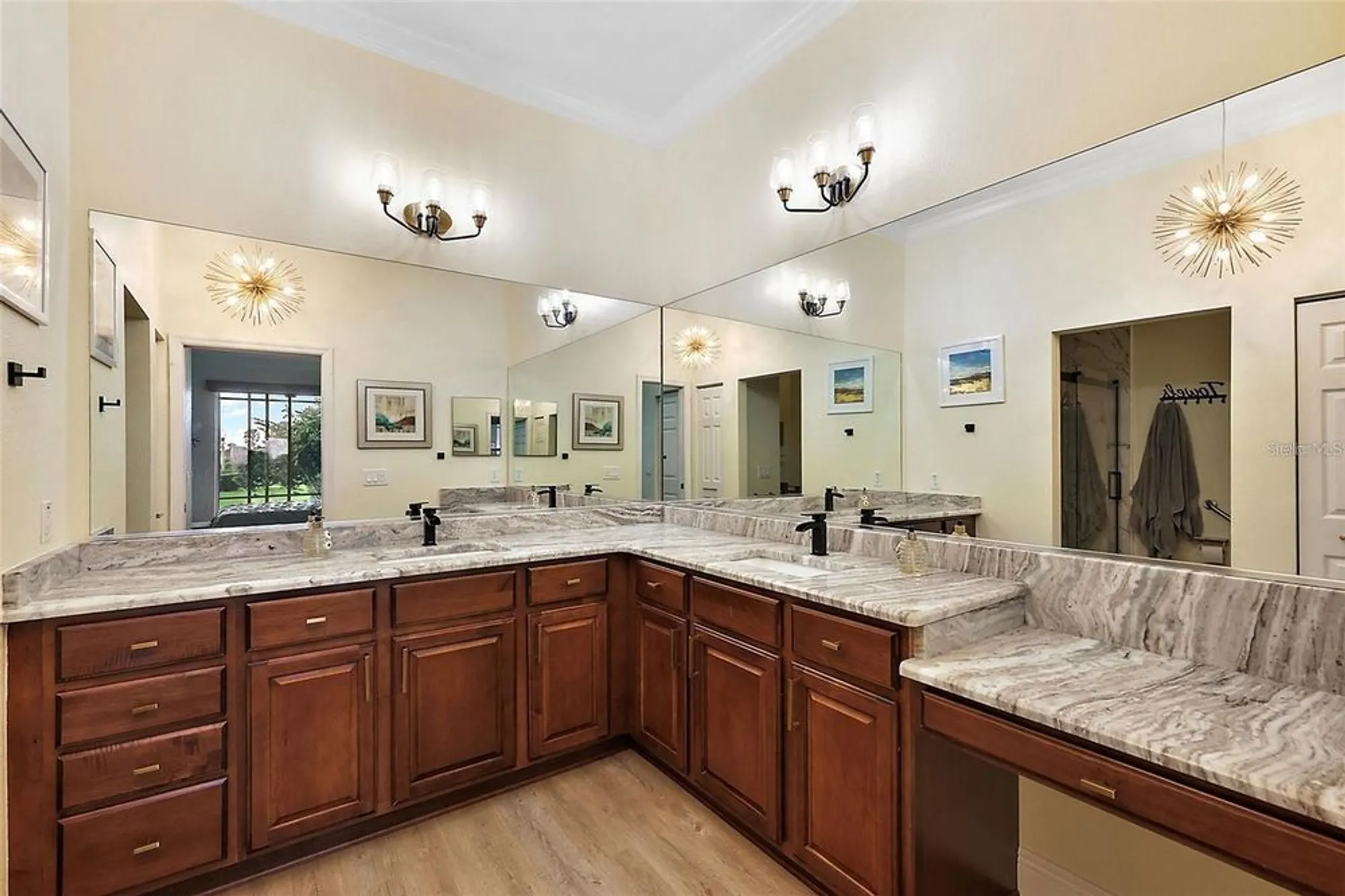 Property Slideshow image 17 of 25 | 10199 mainsail dr, Oxford, FL, 34484