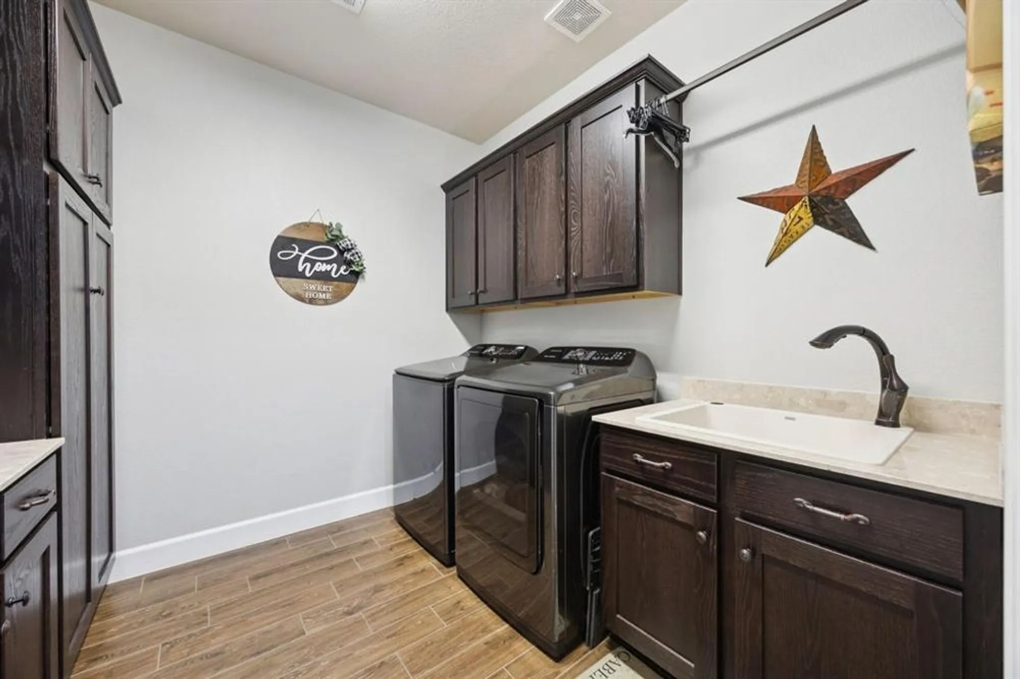 Property Slideshow image 25 of 38 | 12225 grosbeak dr, Denton, TX, 76207