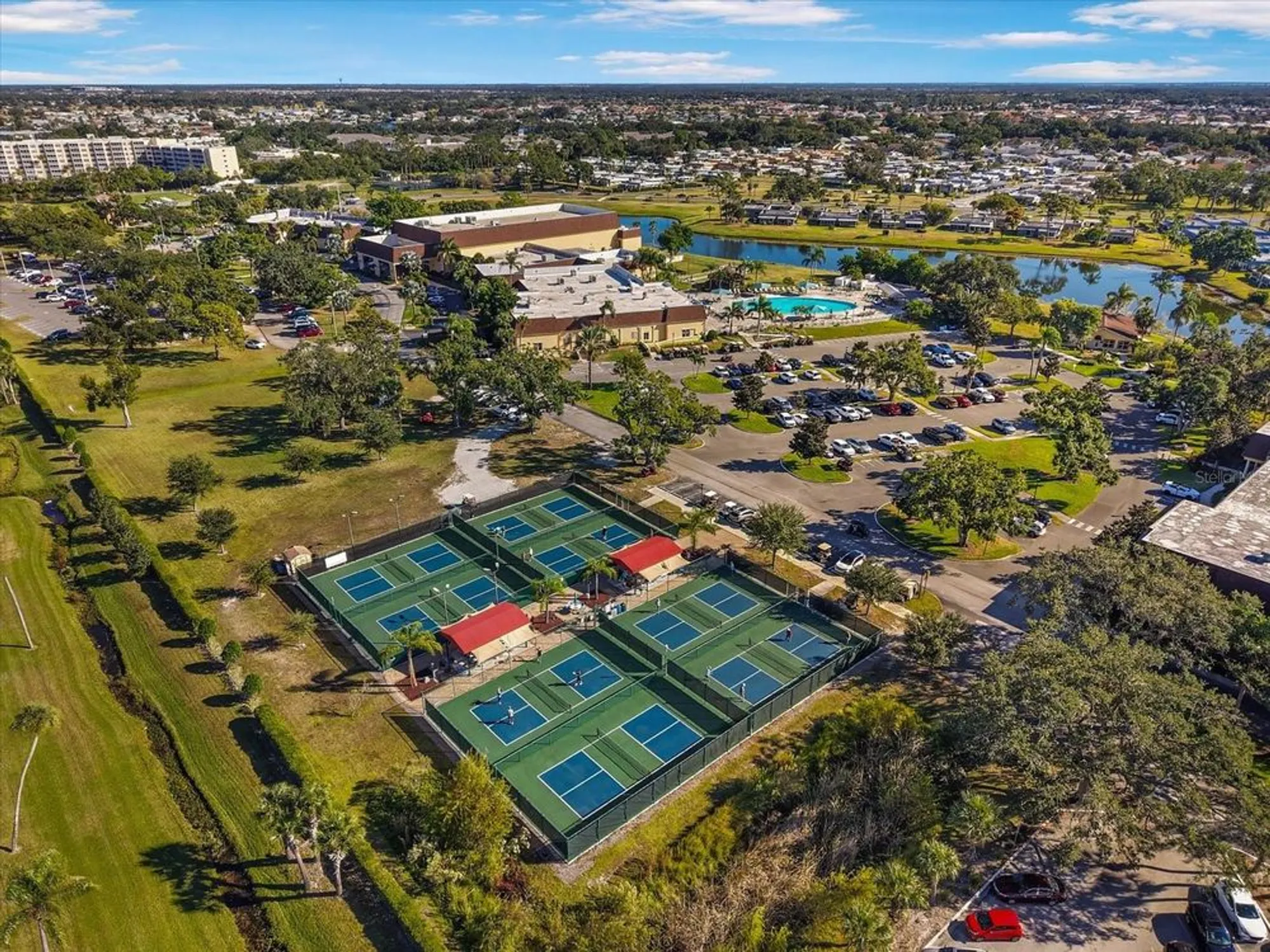 Property Slideshow image 19 of 25 | 2205 grenadier dr, Sun City Center, FL, 33573