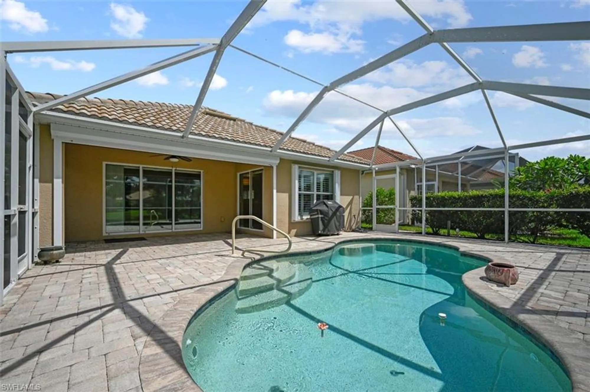 Property Slideshow image 10 of 24 | 15079 reef ln, Bonita Springs, FL, 34135