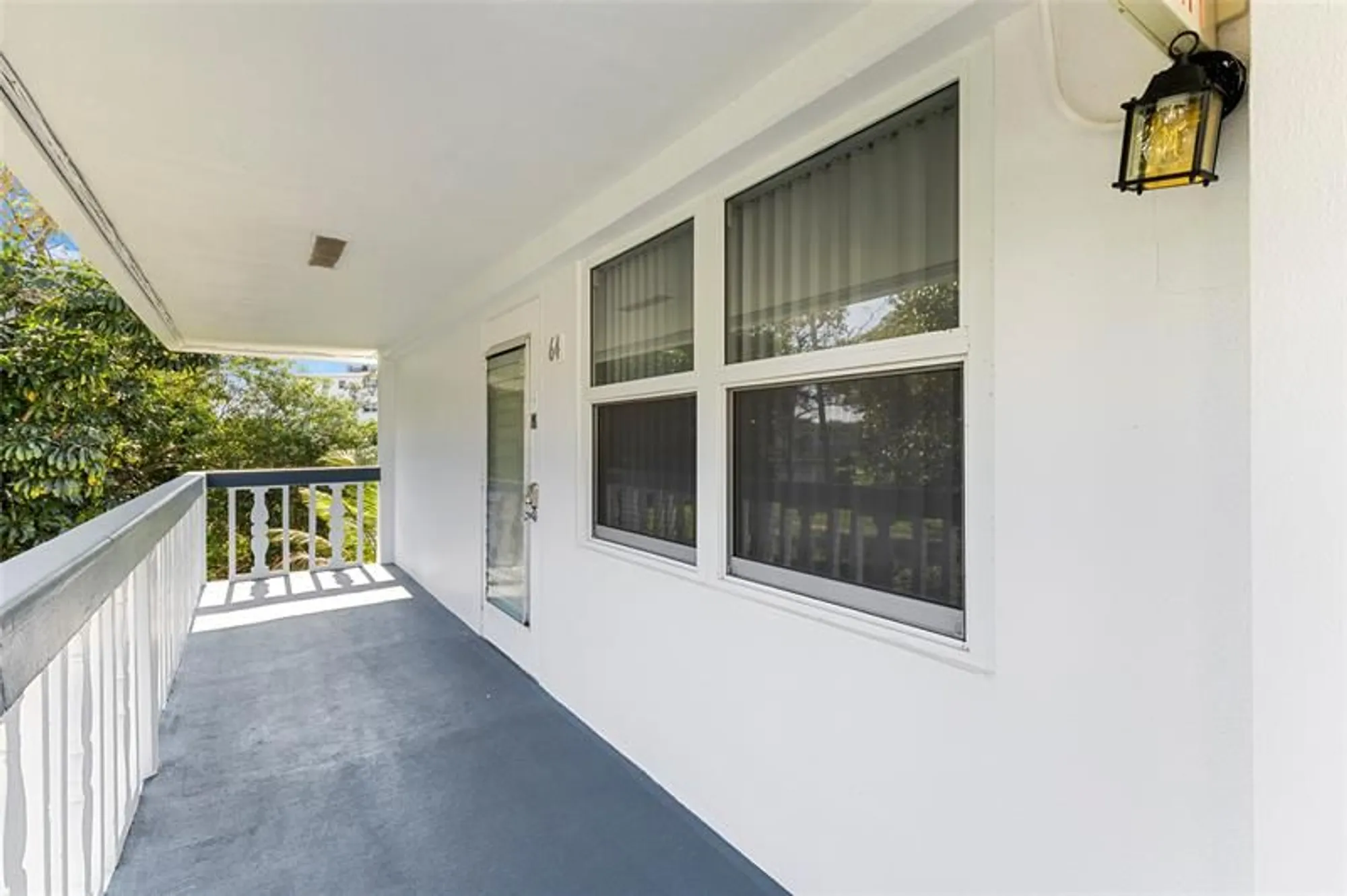 Property Slideshow image 2 of 28 | 64 oakridge e # 64, Deerfield Beach, FL, 33442