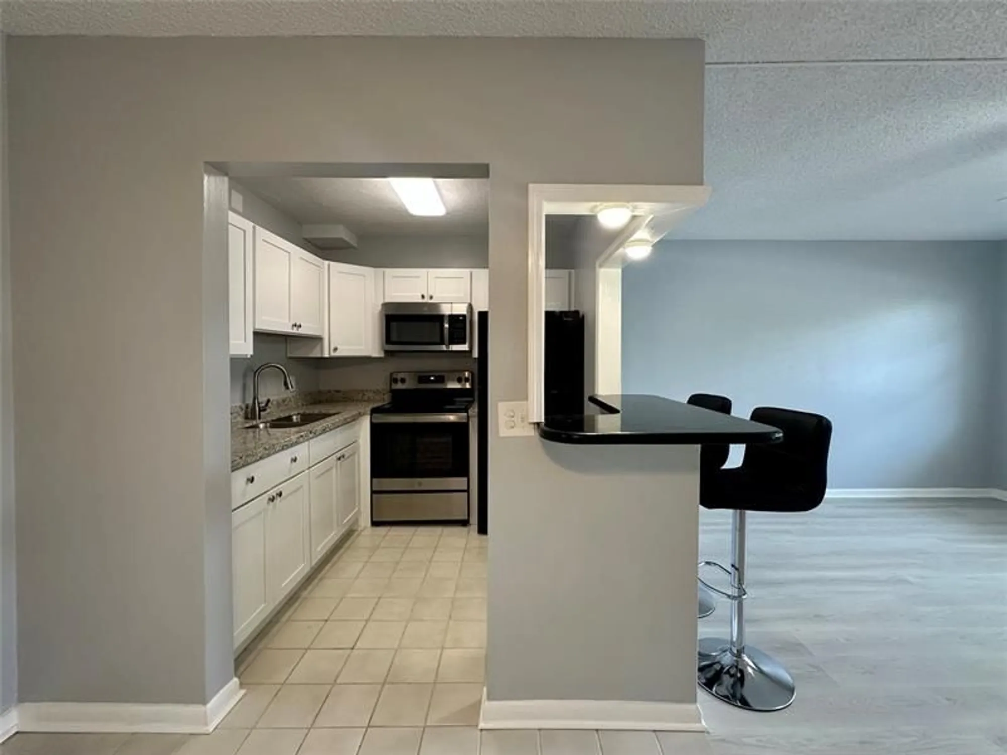 Property Slideshow image 12 of 25 | 254 newport p # 254, Deerfield Beach, FL, 33442