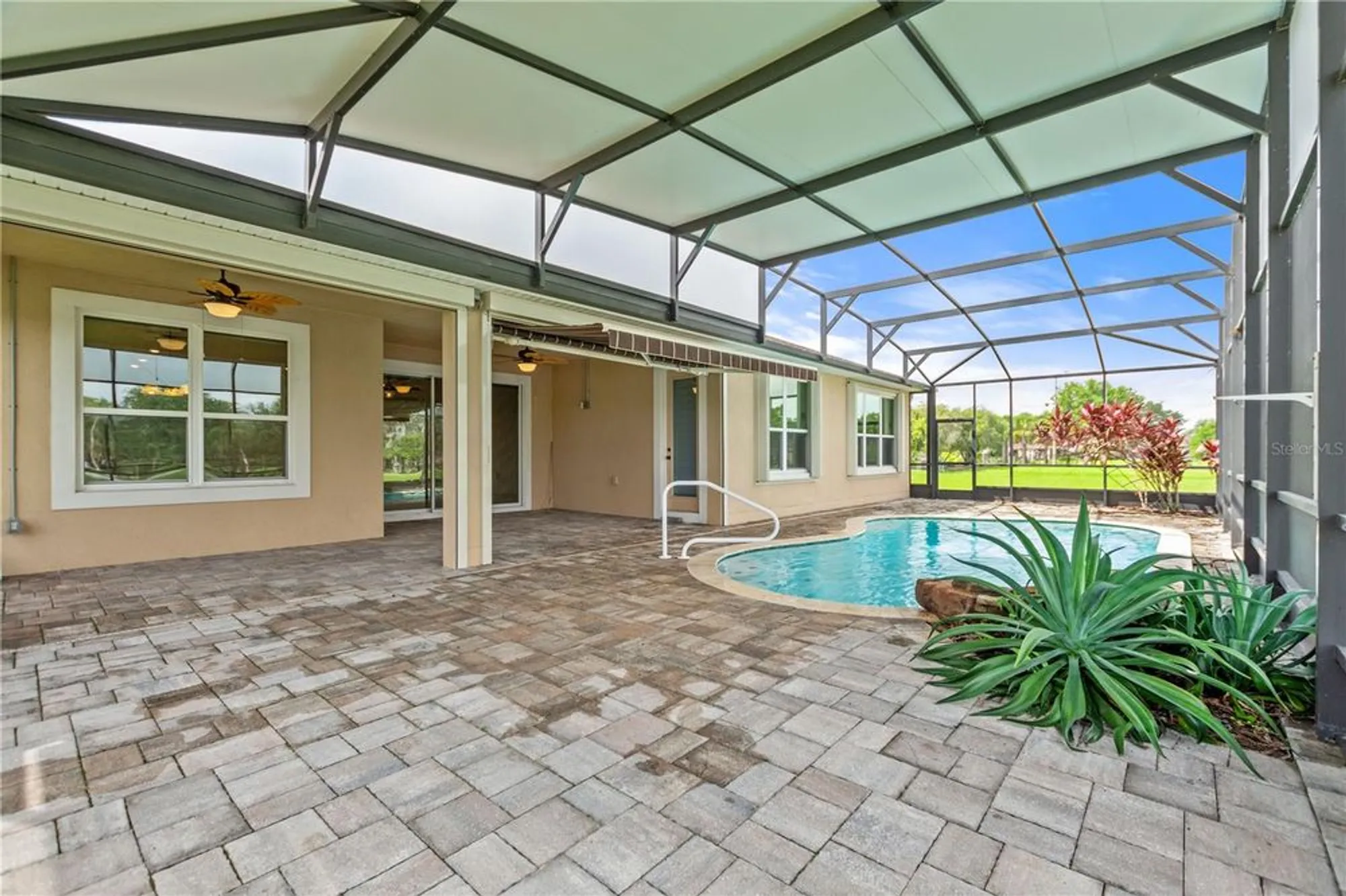 Property Slideshow image 3 of 46 | 803 jasmine creek rd, Kissimmee, FL, 34759